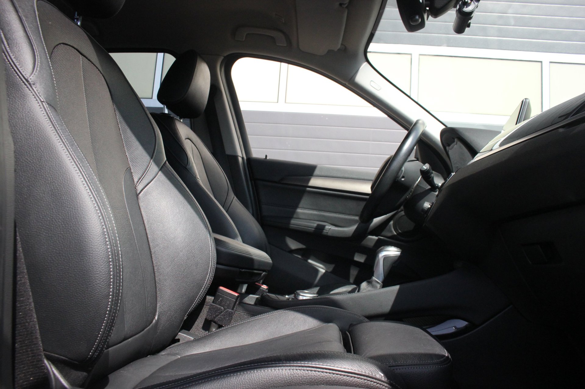 Foto van BMW X1 Xdrive20i