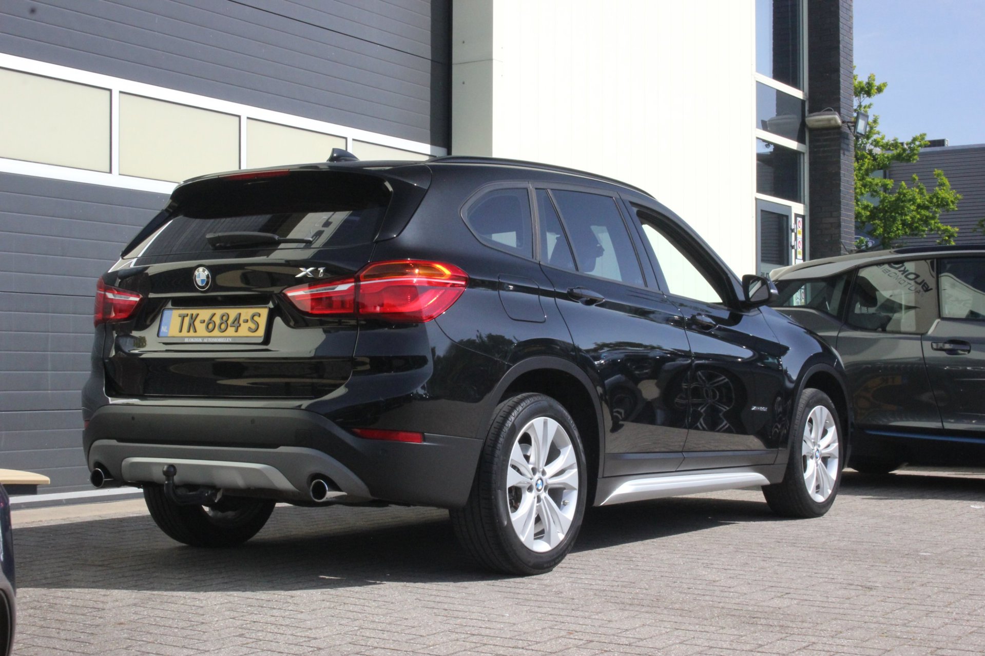 Foto van BMW X1 Xdrive20i