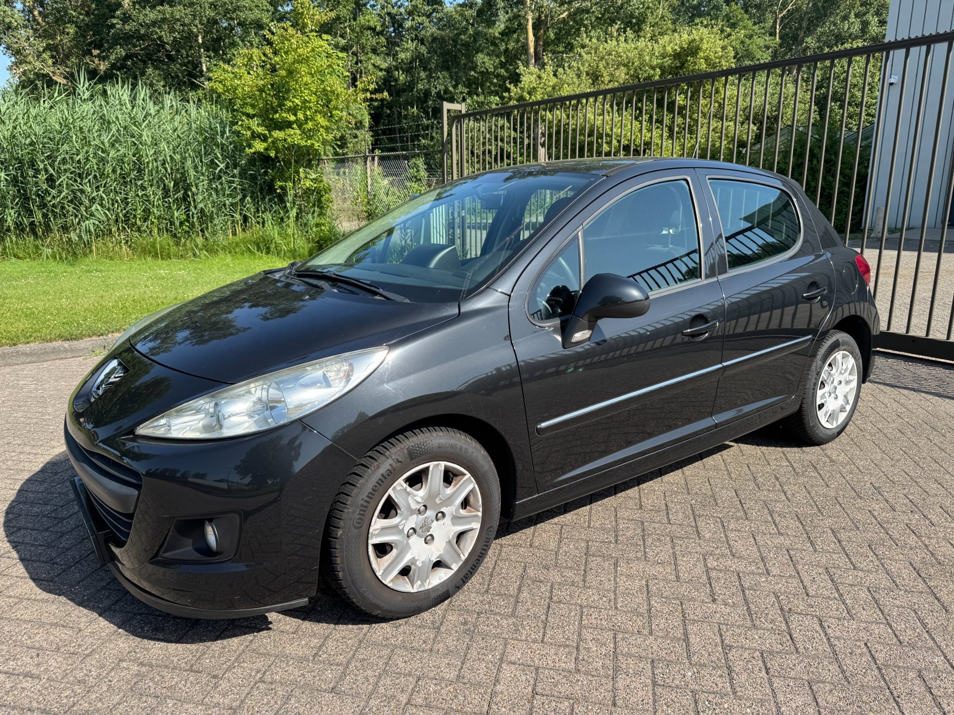 Peugeot 207 1.4 VTi Access/AIRCO/CRUISE/TREKHAAK/ELEKTRISCHE RAMEN 2011 - voorkant