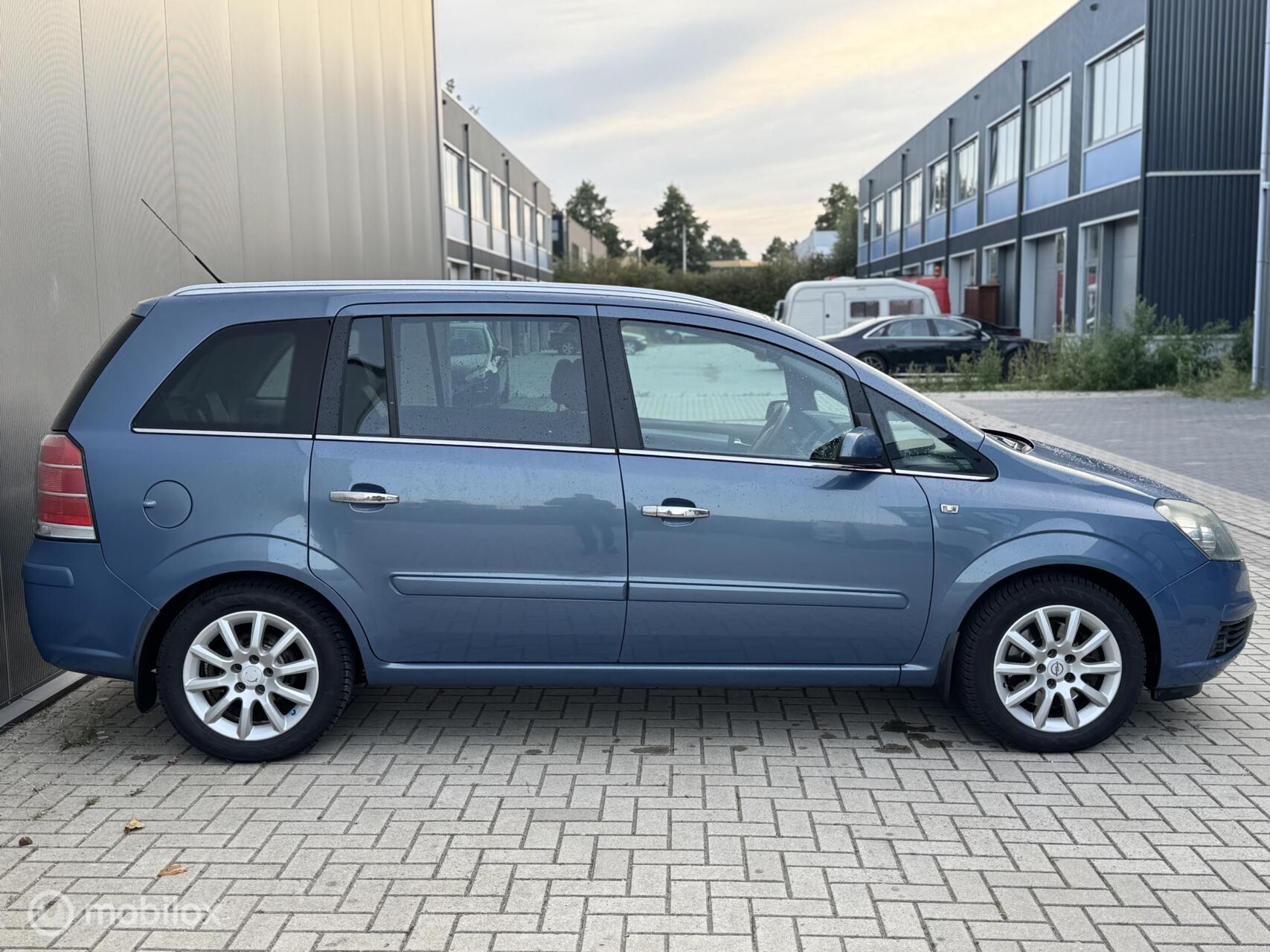 Foto van Opel Zafira
