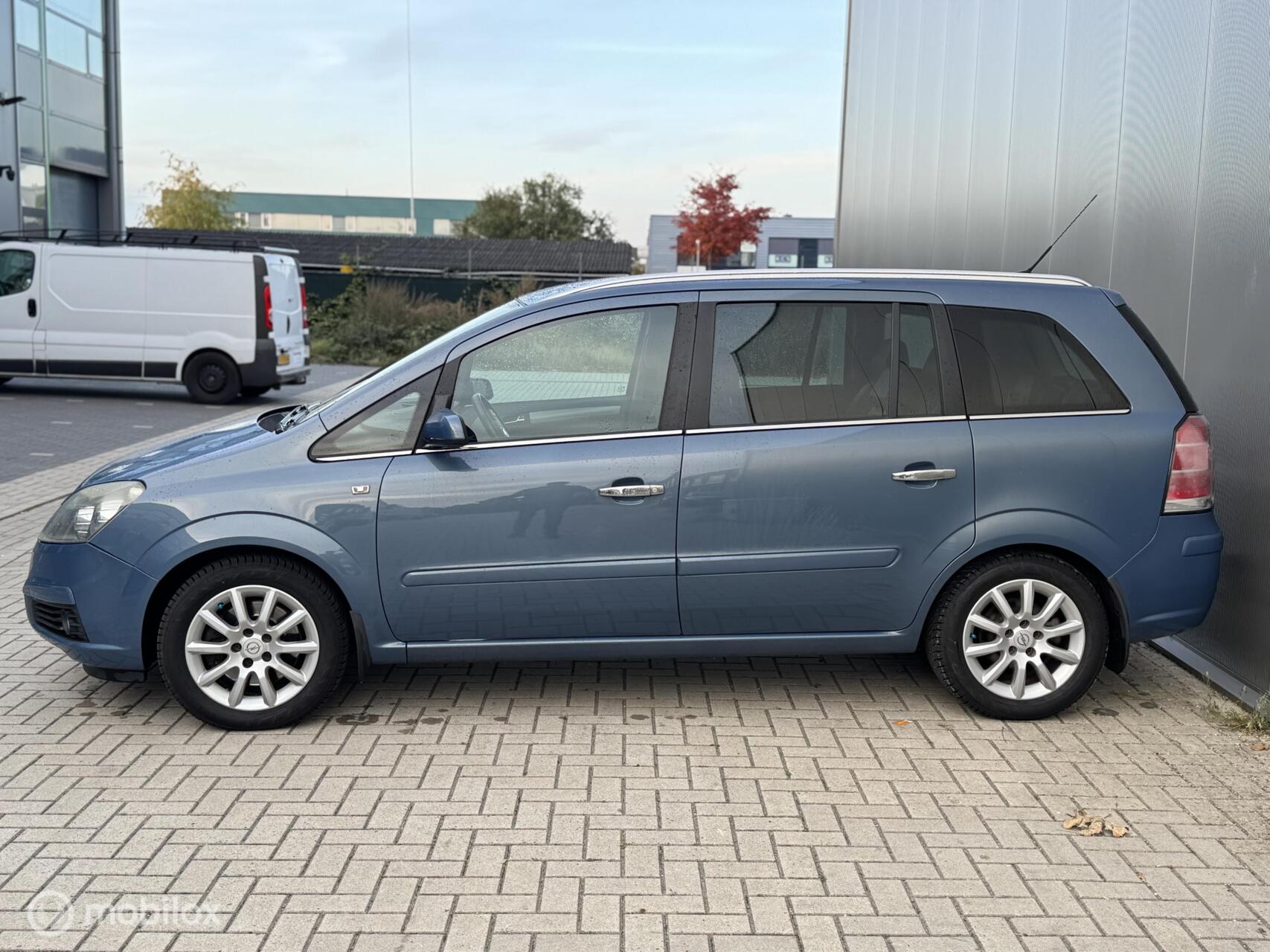 Foto van Opel Zafira