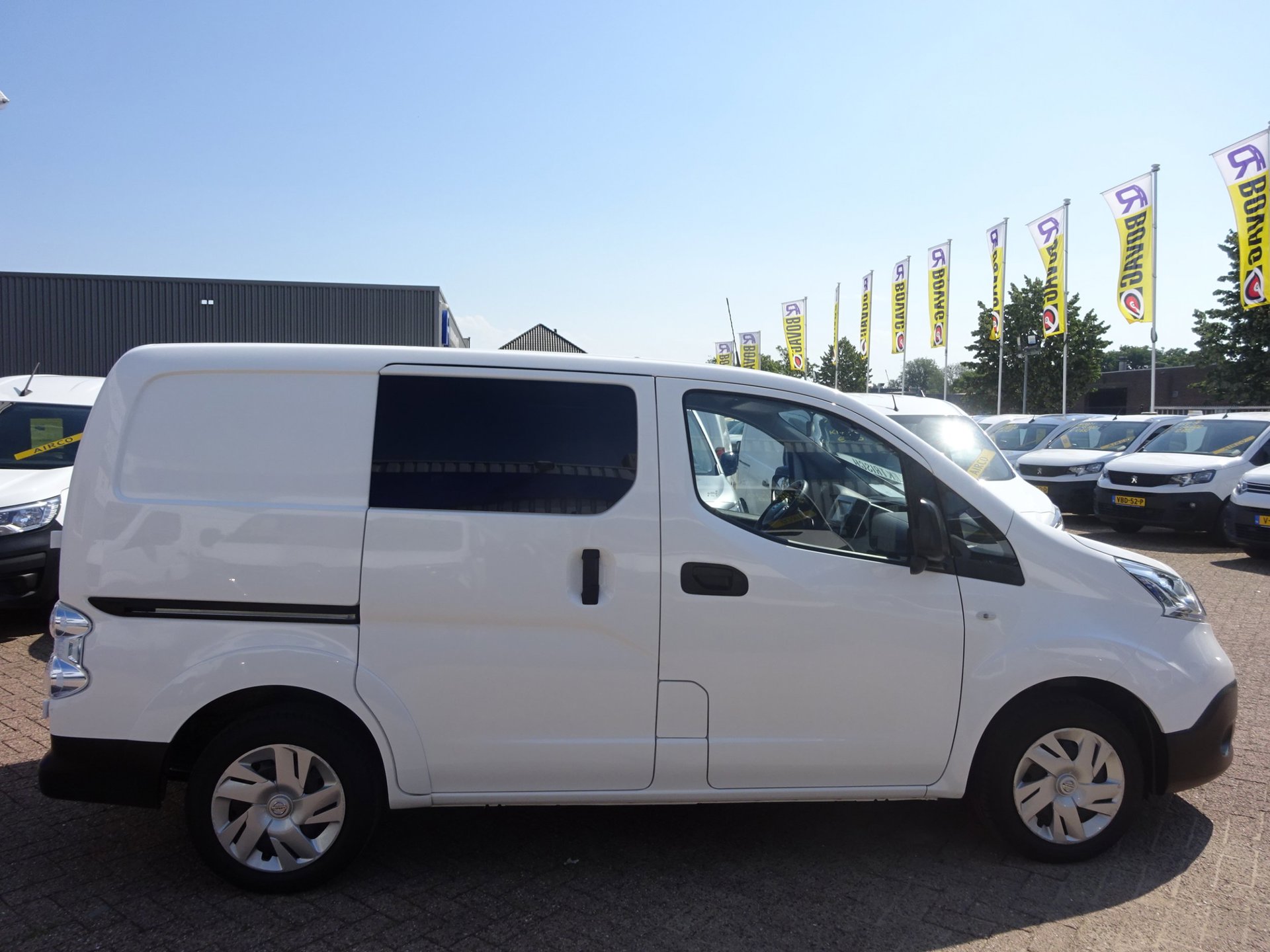 Foto van Nissan Nissan E-nv200