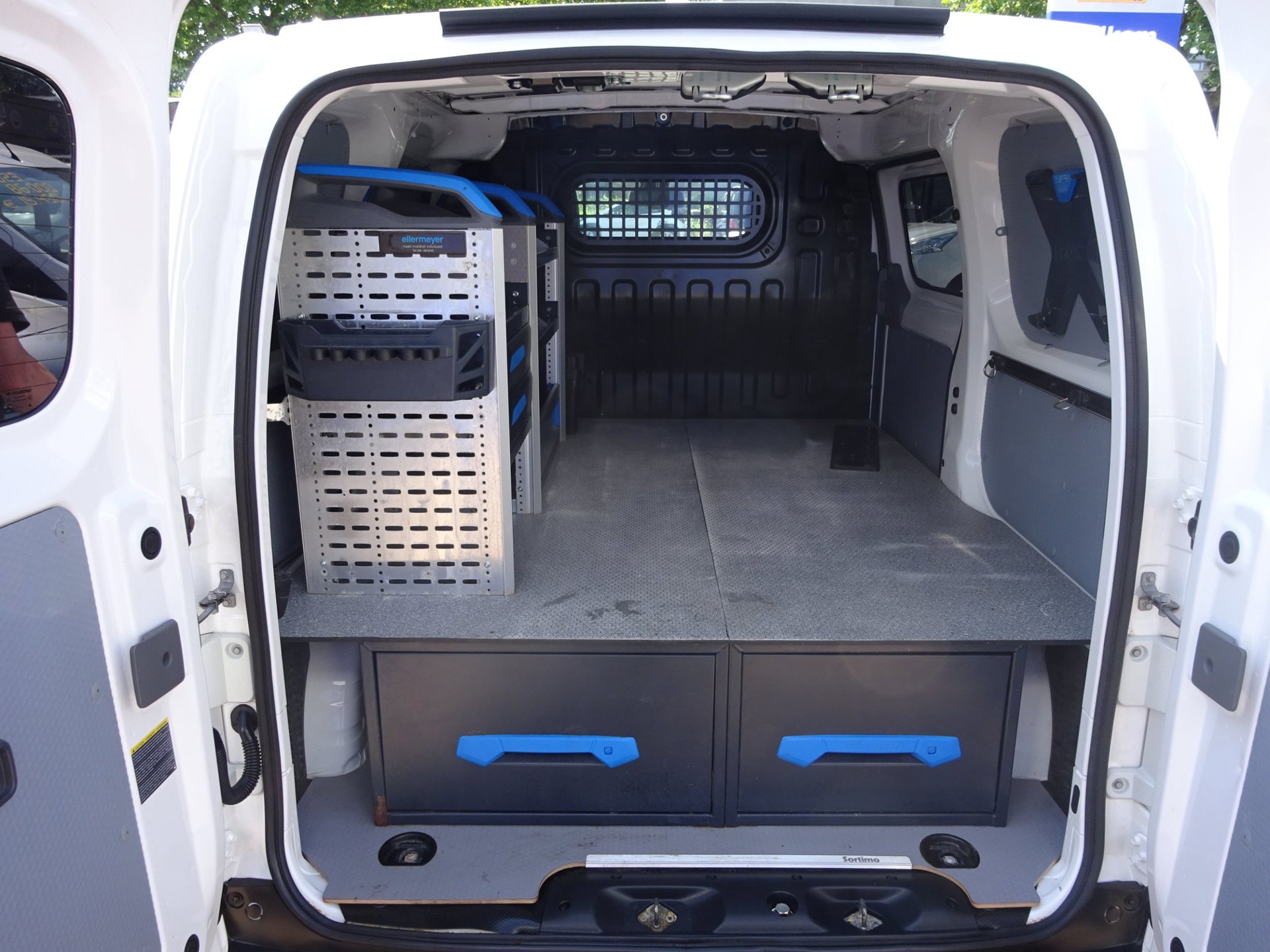 Foto van Nissan Nissan E-nv200