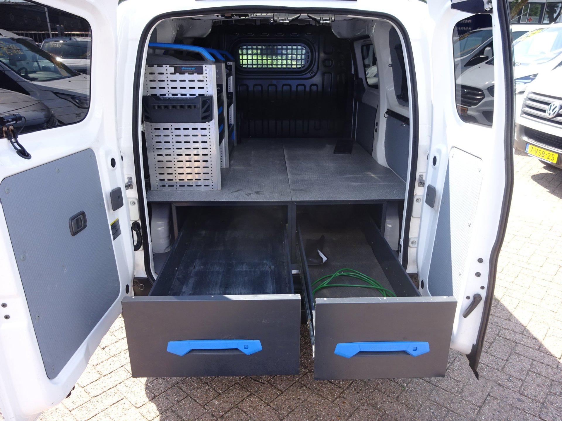 Foto van Nissan Nissan E-nv200