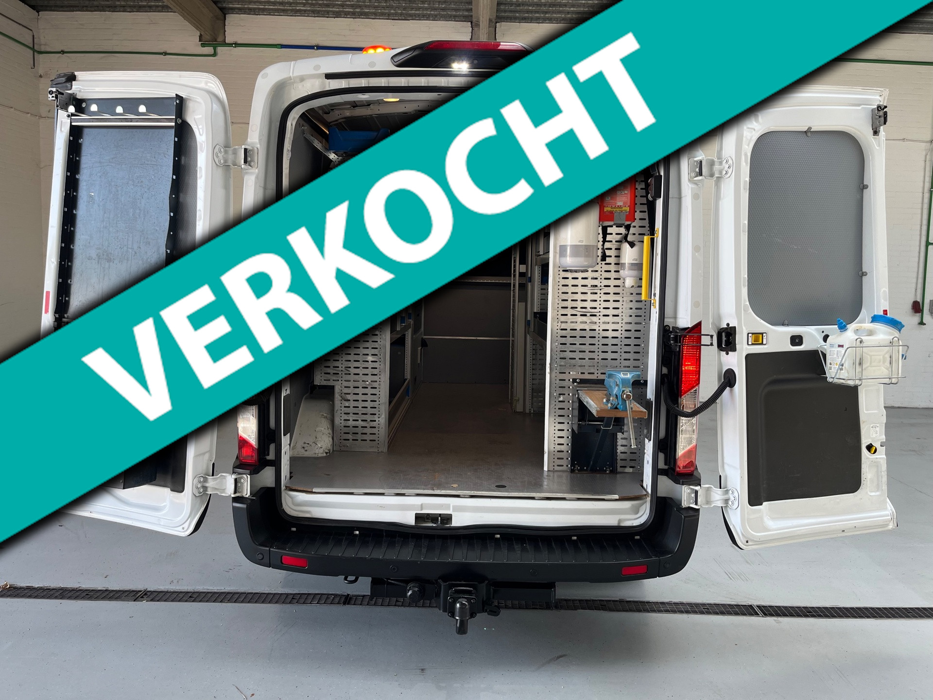 Ford Transit Servicewagen 350 2.0 TDCI 130PK euro6 L3H2 Trend MHEV RWD Sortimo Inrichting Victron v230 Standkachel RIJKLAARPRIJS! 2020 - voorkant