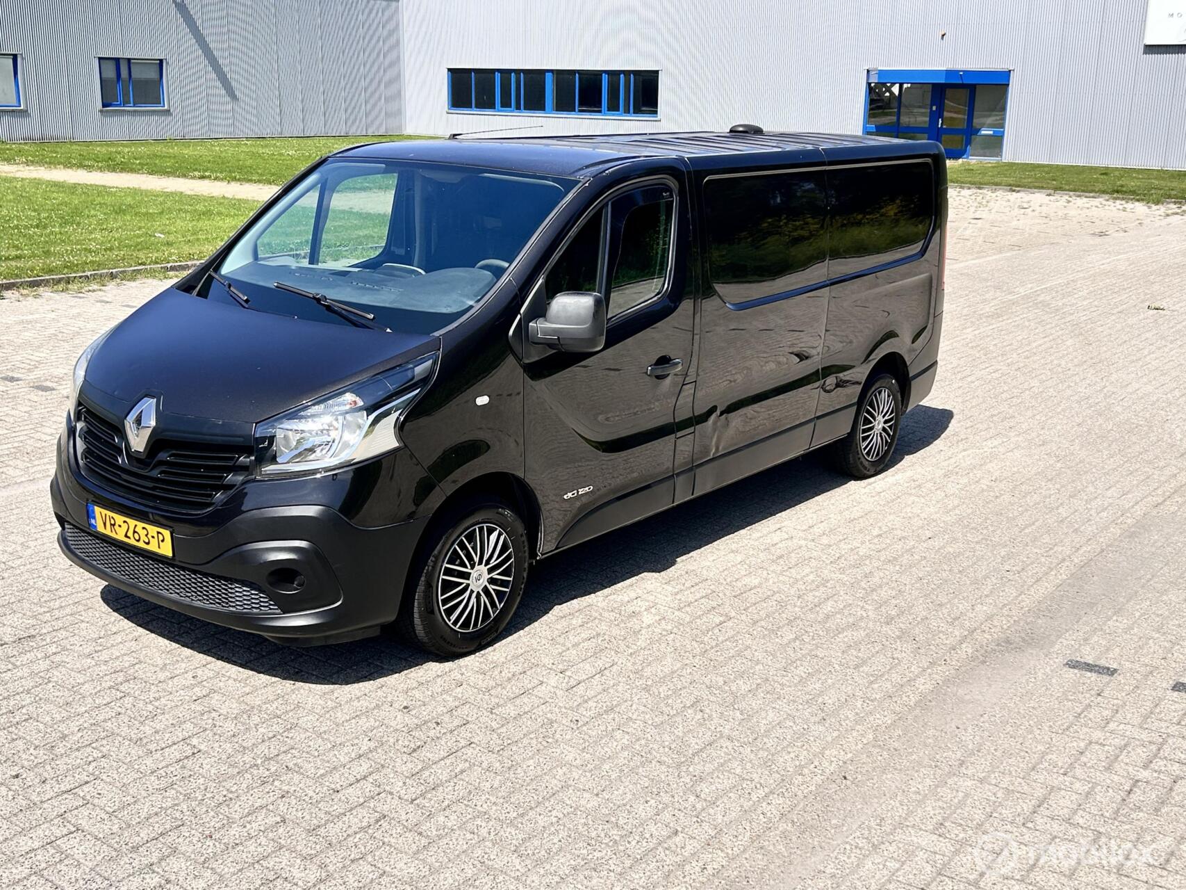 Renault Trafic 1.6 dCi T29 L2H1 Comfort Energy 2015 - voorkant