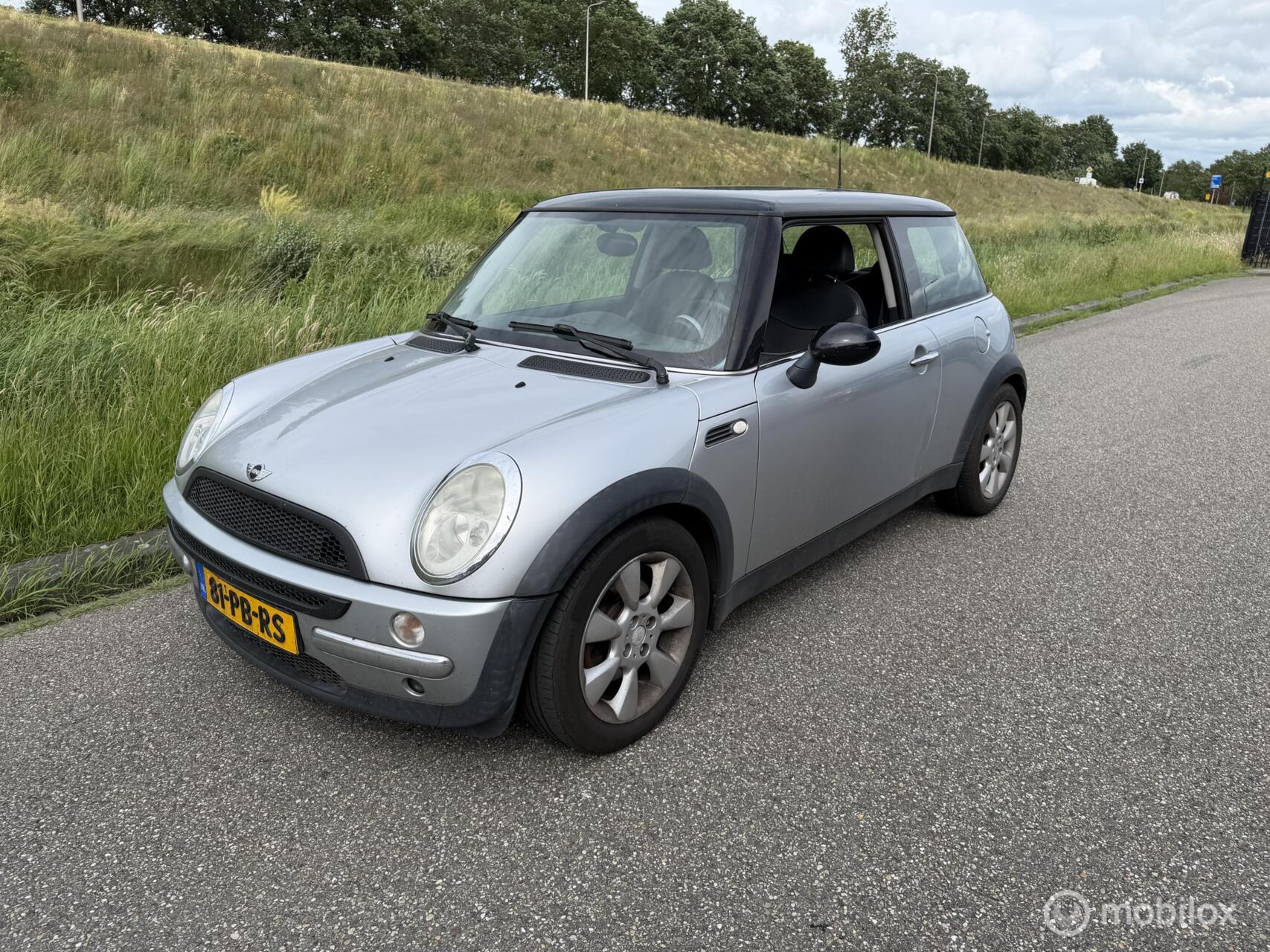 Foto van MINI MINI COOPER