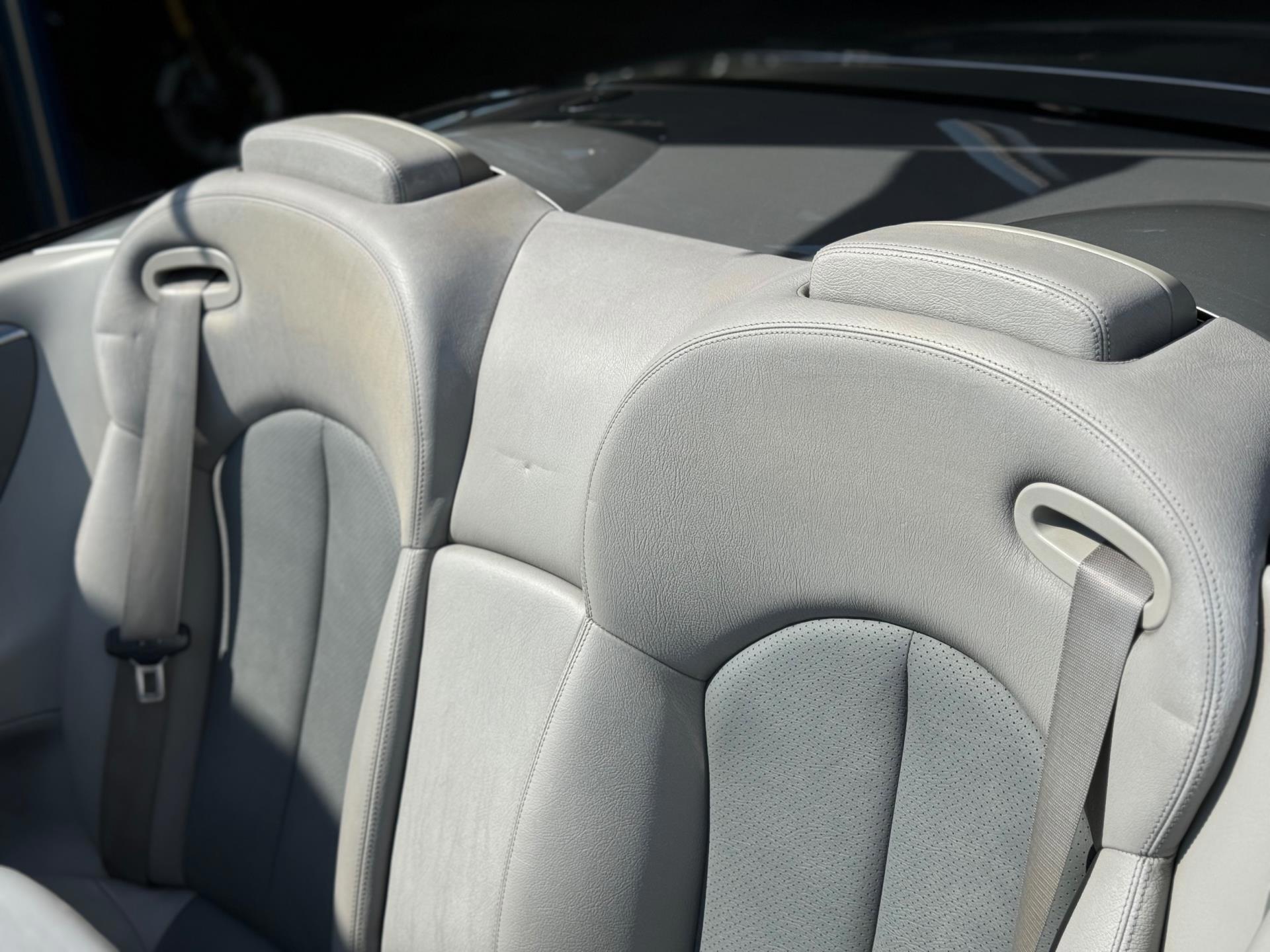 Foto van Mercedes-Benz CLK 240