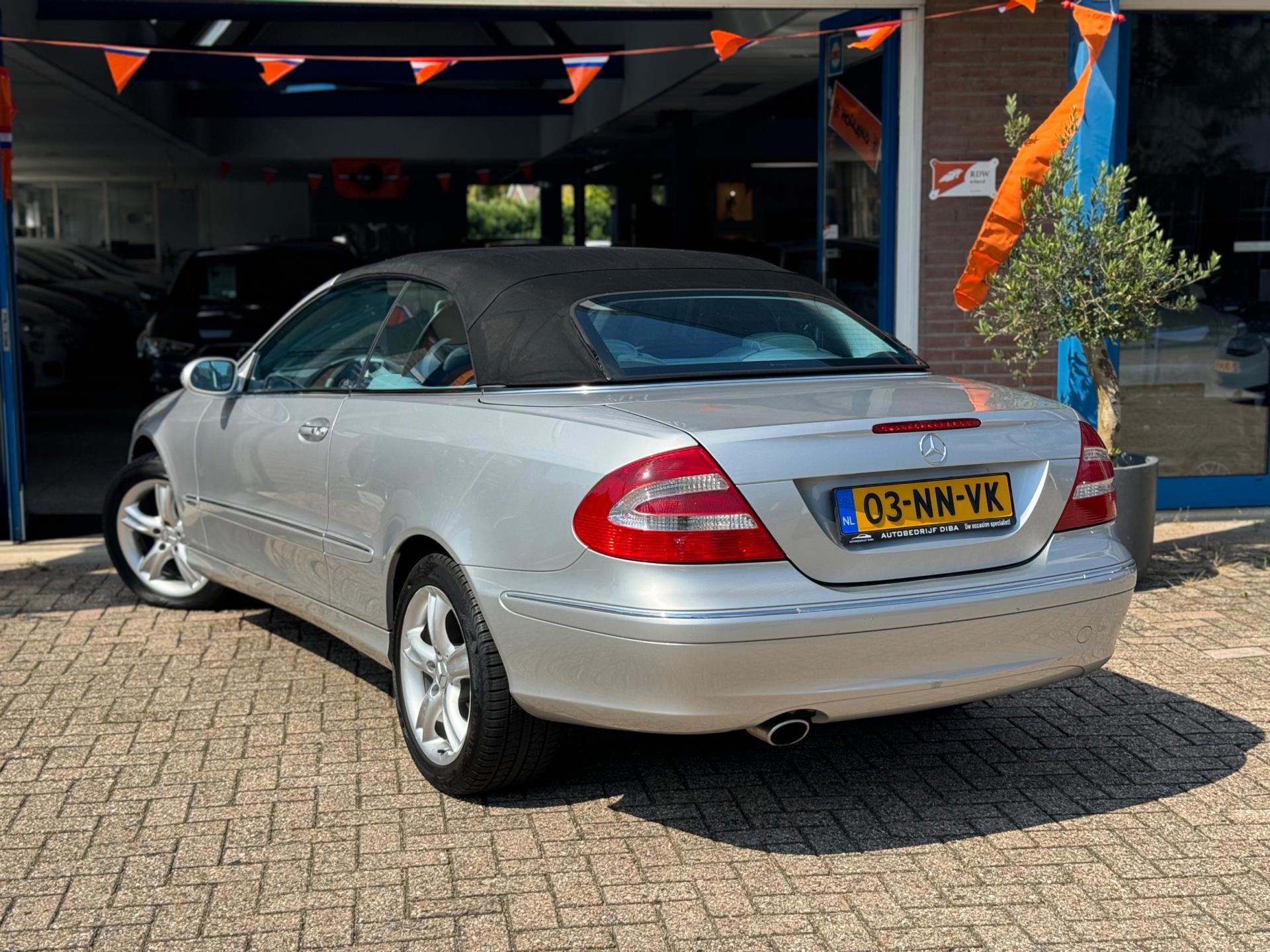 Foto van Mercedes-Benz CLK 240