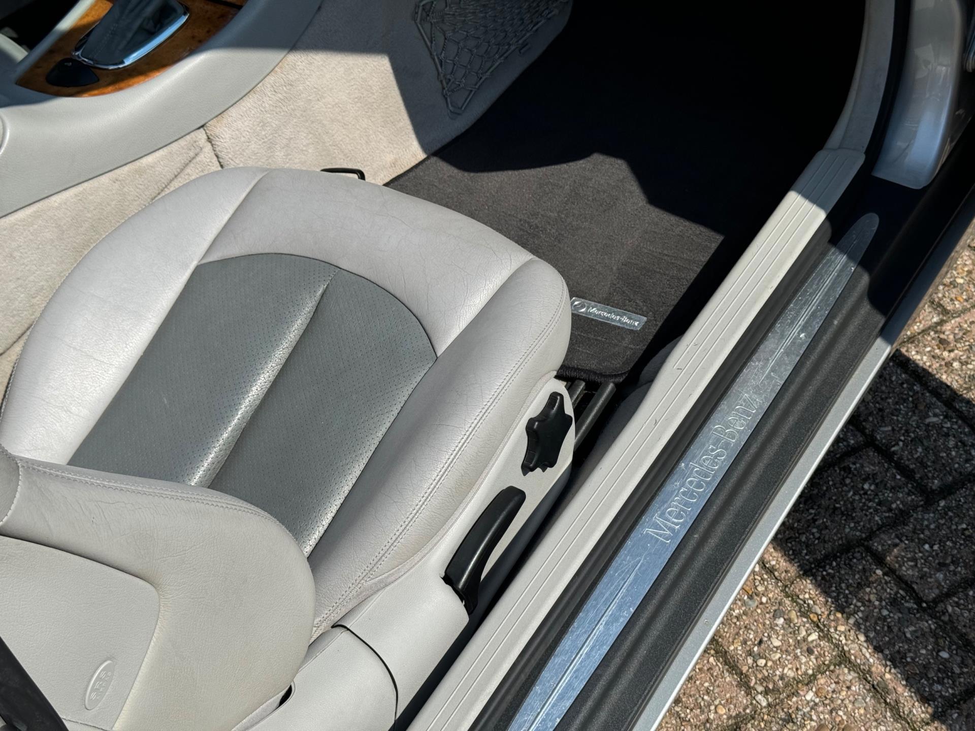 Foto van Mercedes-Benz CLK 240