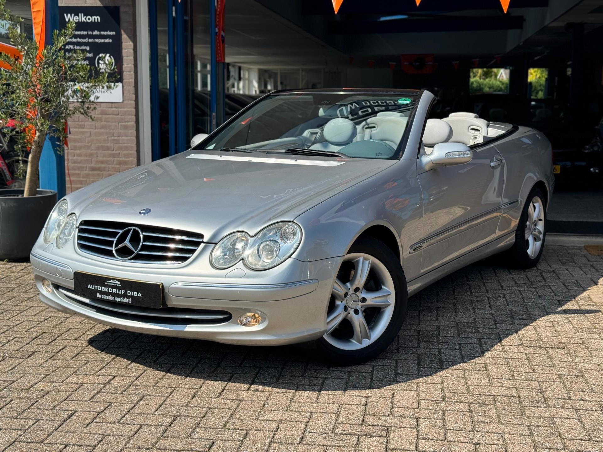 Foto van Mercedes-Benz CLK 240