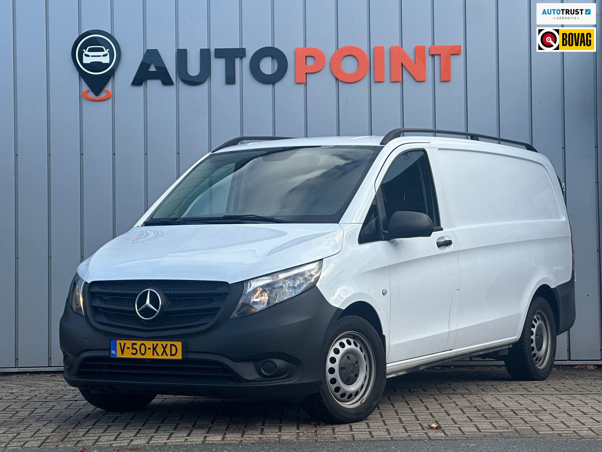 Mercedes-Benz Vito 116 CDI Lang CAMERA AUT TREKHAAK 2022 - voorkant