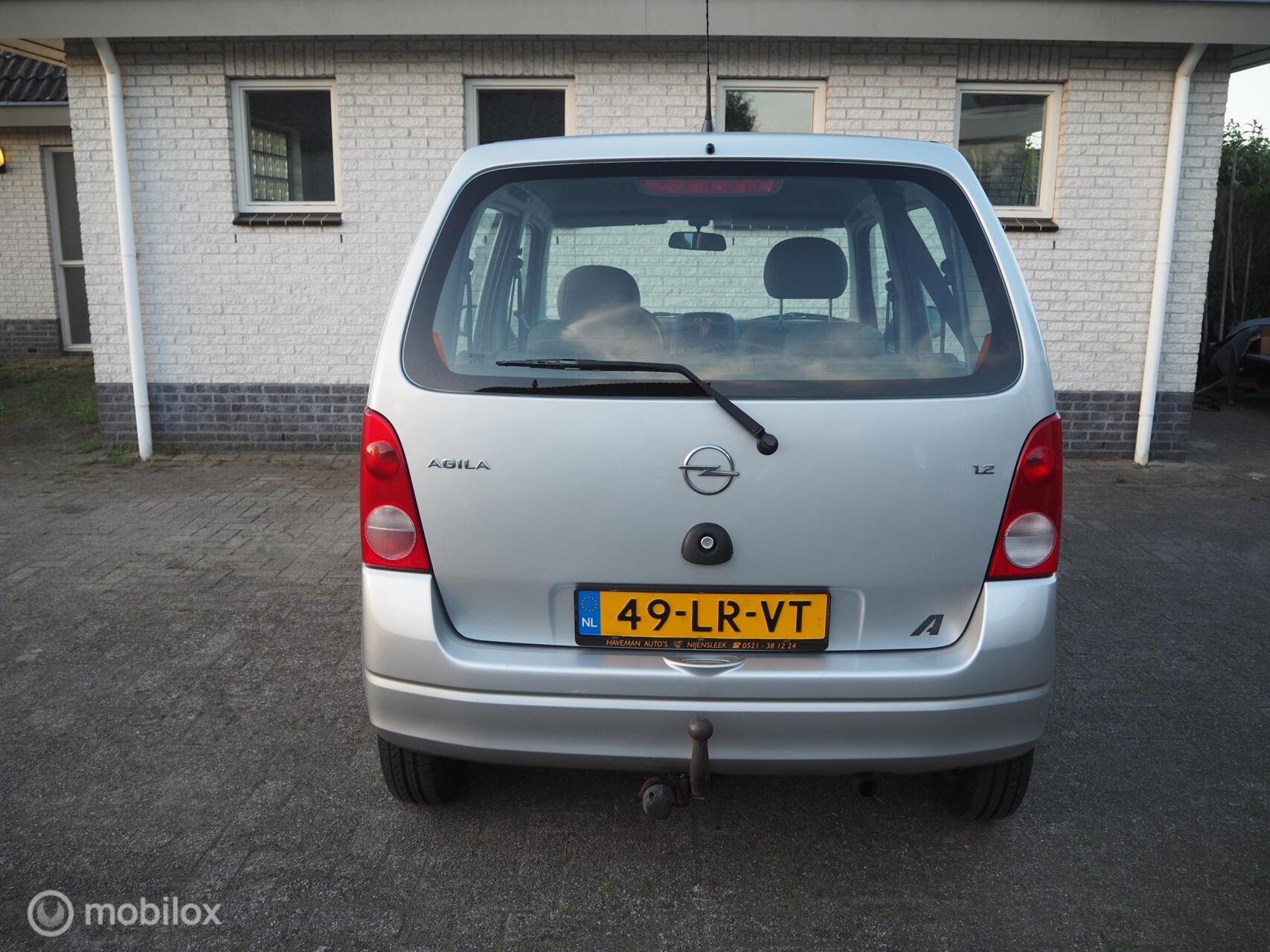 Foto van Opel Agila