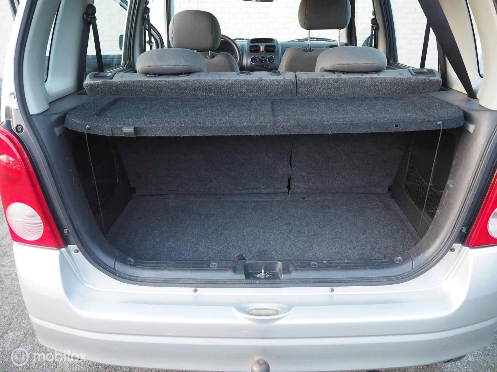 Foto van Opel Agila