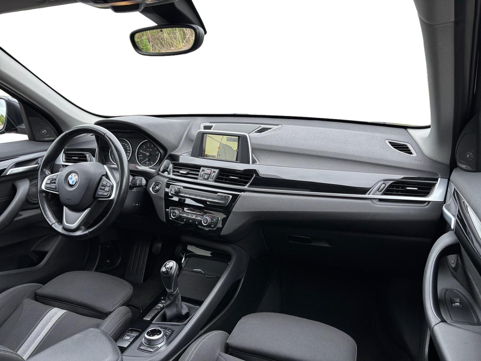 Foto van BMW X1 Sdrive18i