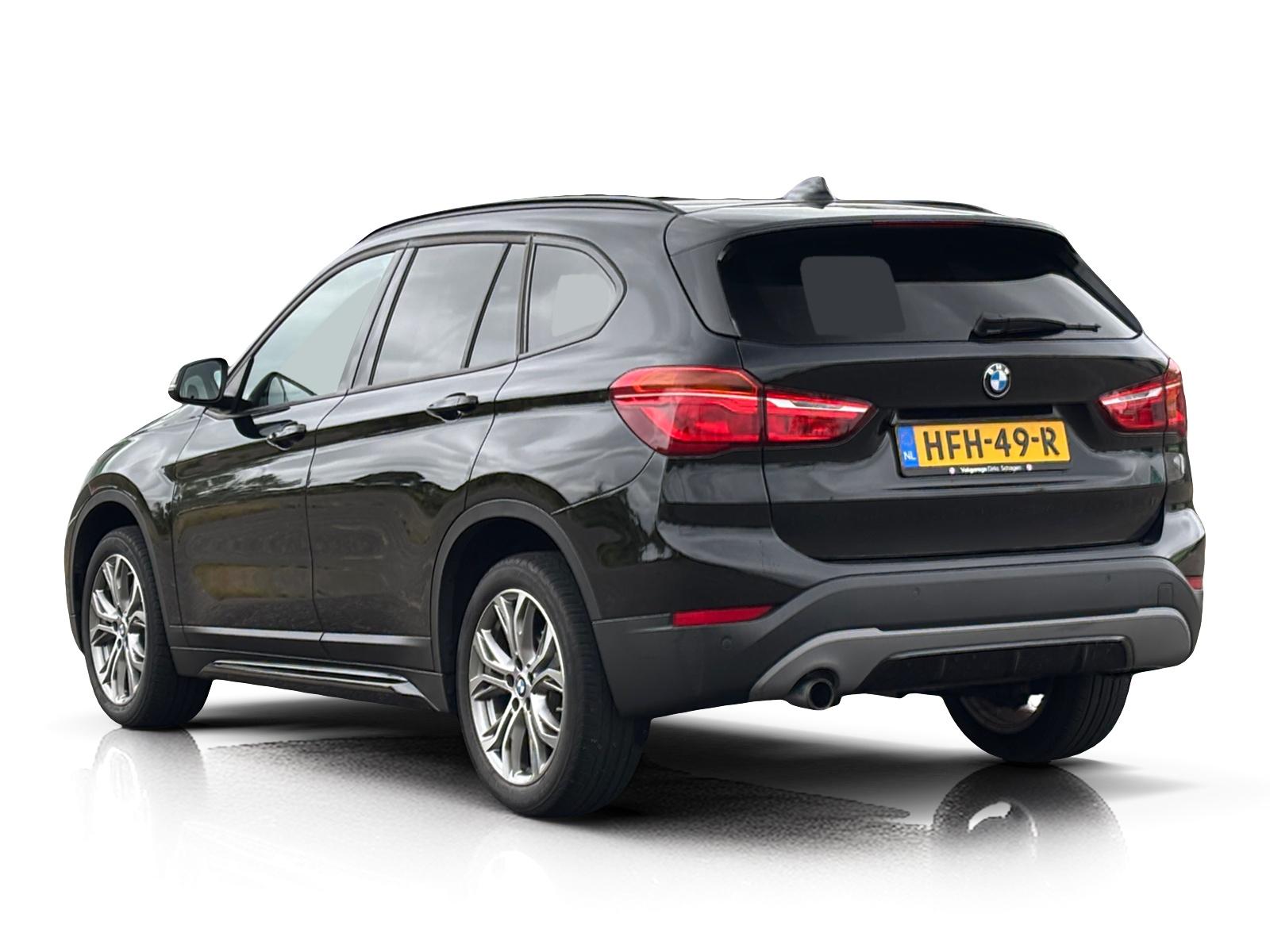 Foto van BMW X1 Sdrive18i