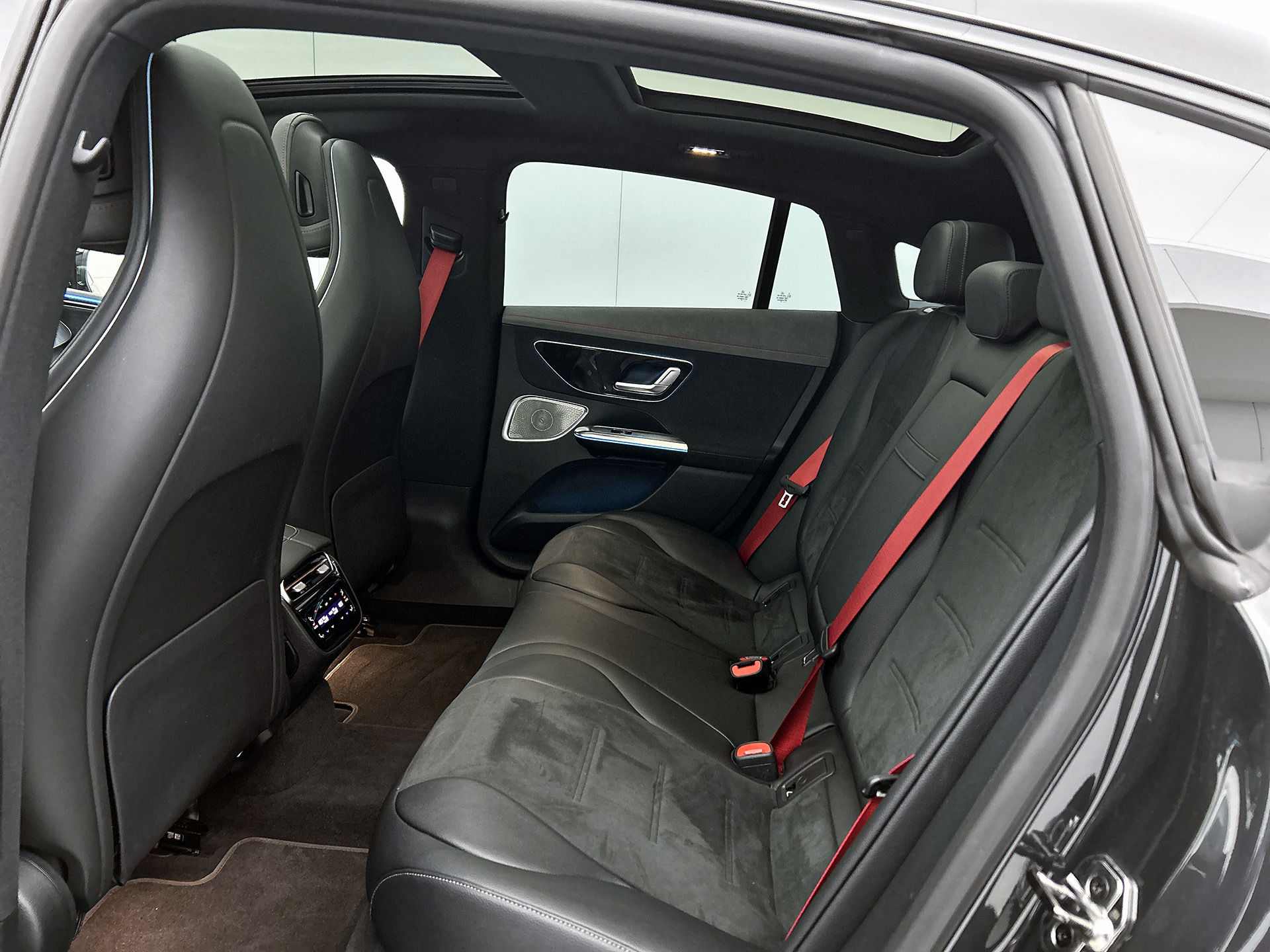 Foto van Mercedes-Benz AMG Eqe 43 4Matic
