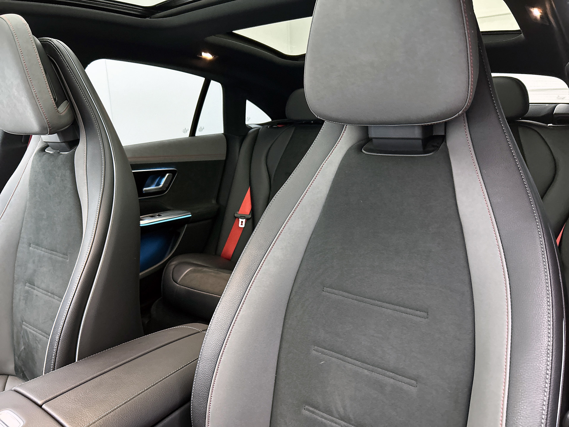 Foto van Mercedes-Benz AMG Eqe 43 4Matic