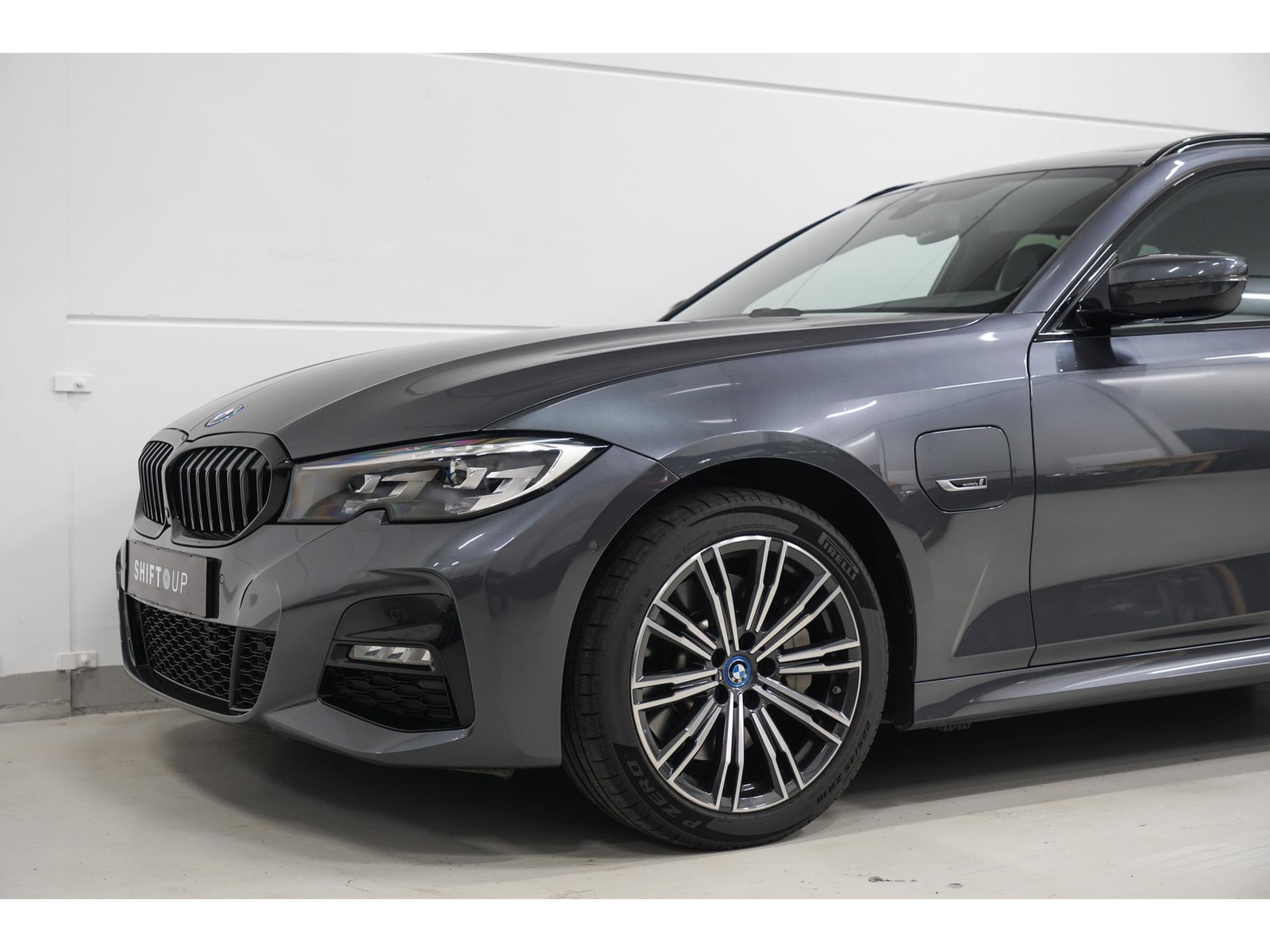 Foto van BMW 330e