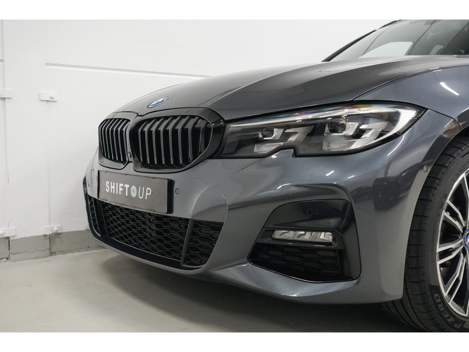 Foto van BMW 330e