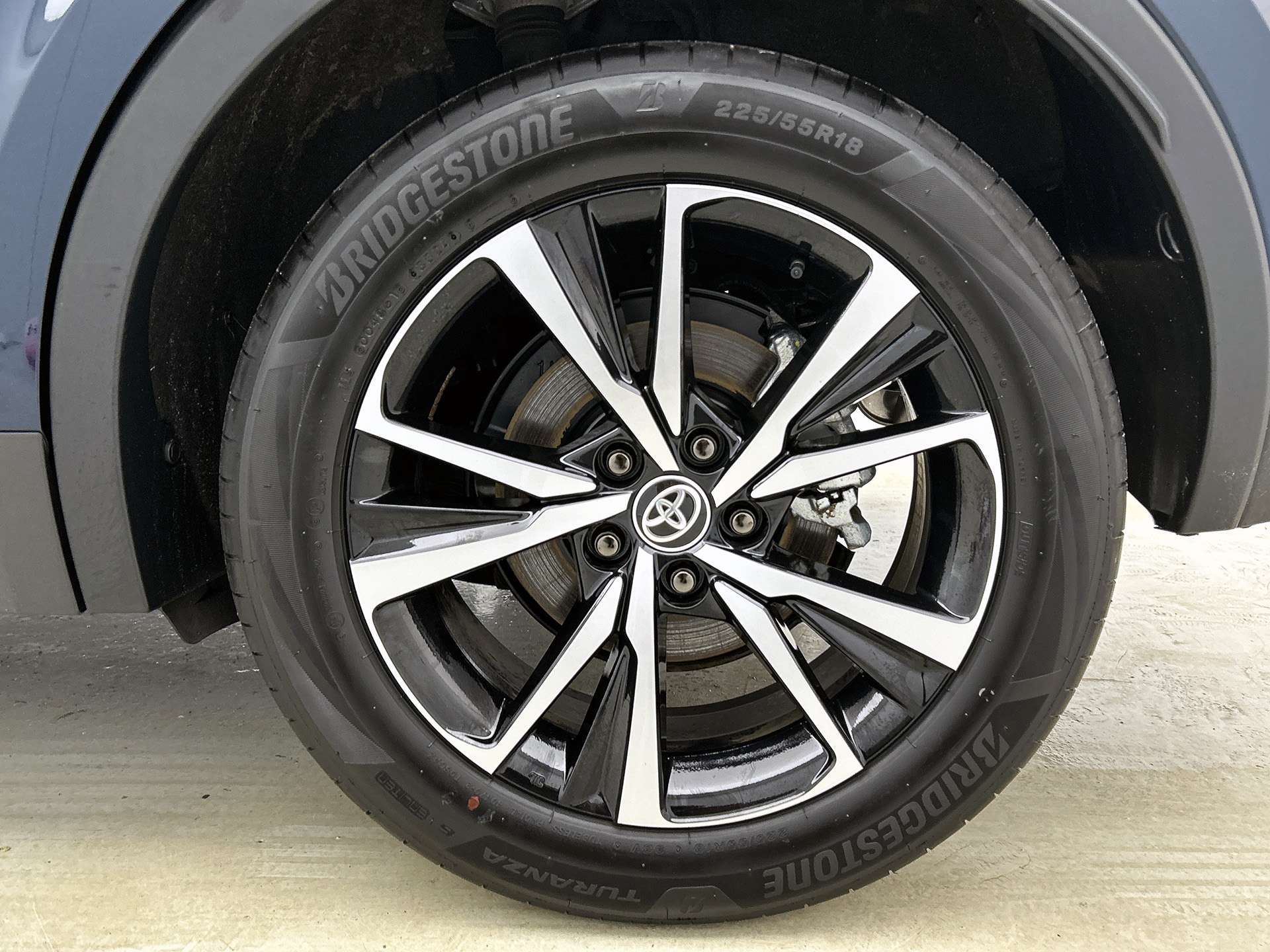 Foto van Toyota Toyota C-hr