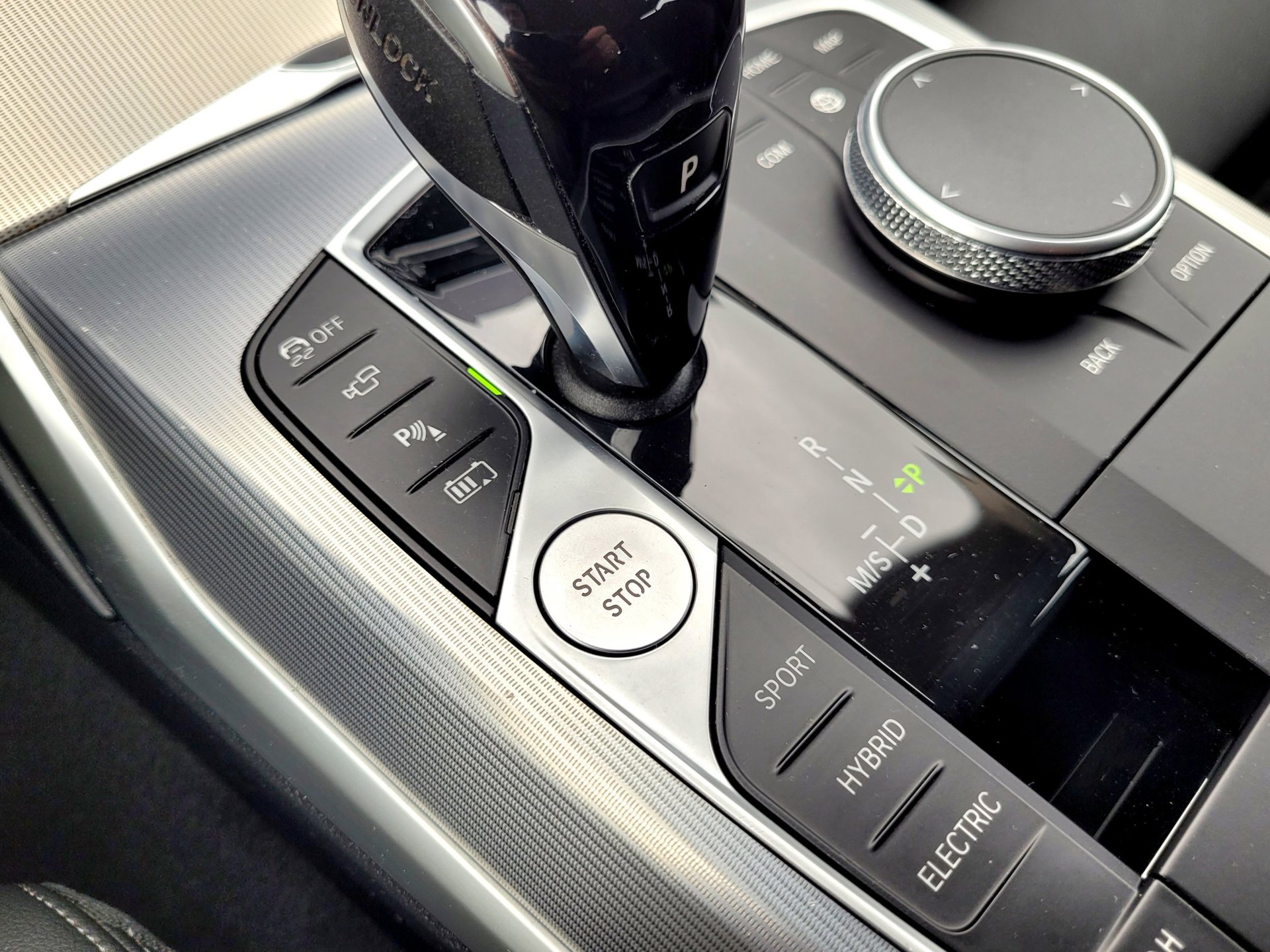 Foto van BMW 330e xDrive