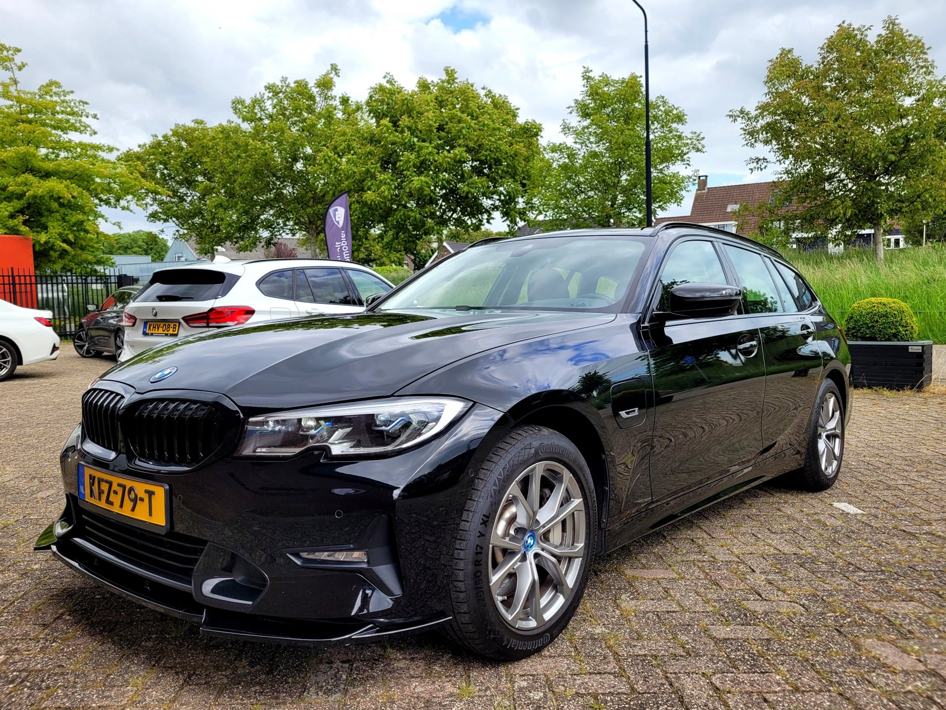 Foto van BMW 330e xDrive
