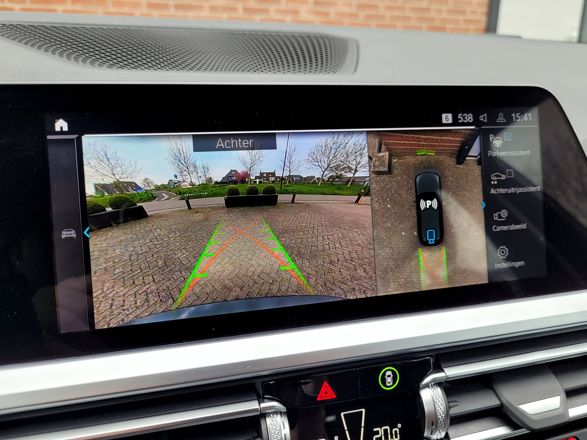 Foto van BMW 330e xDrive