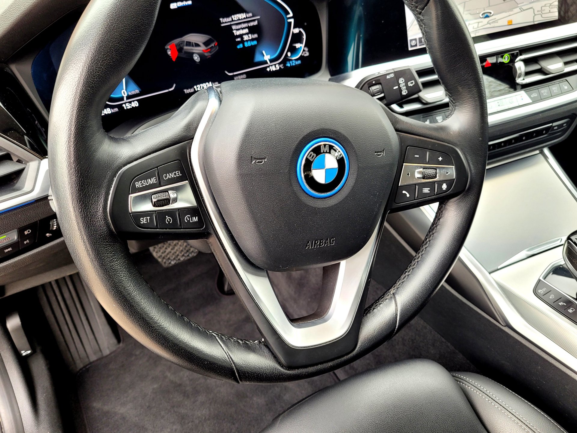 Foto van BMW 330e xDrive
