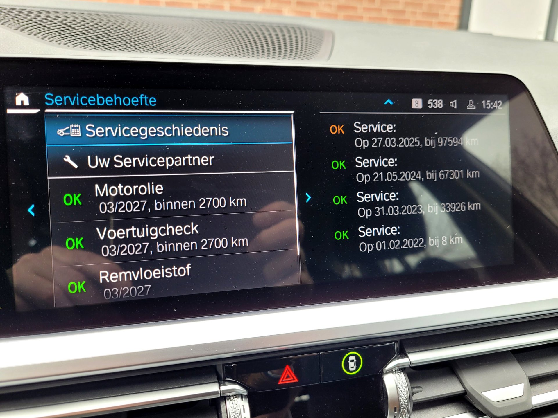 Foto van BMW 330e xDrive