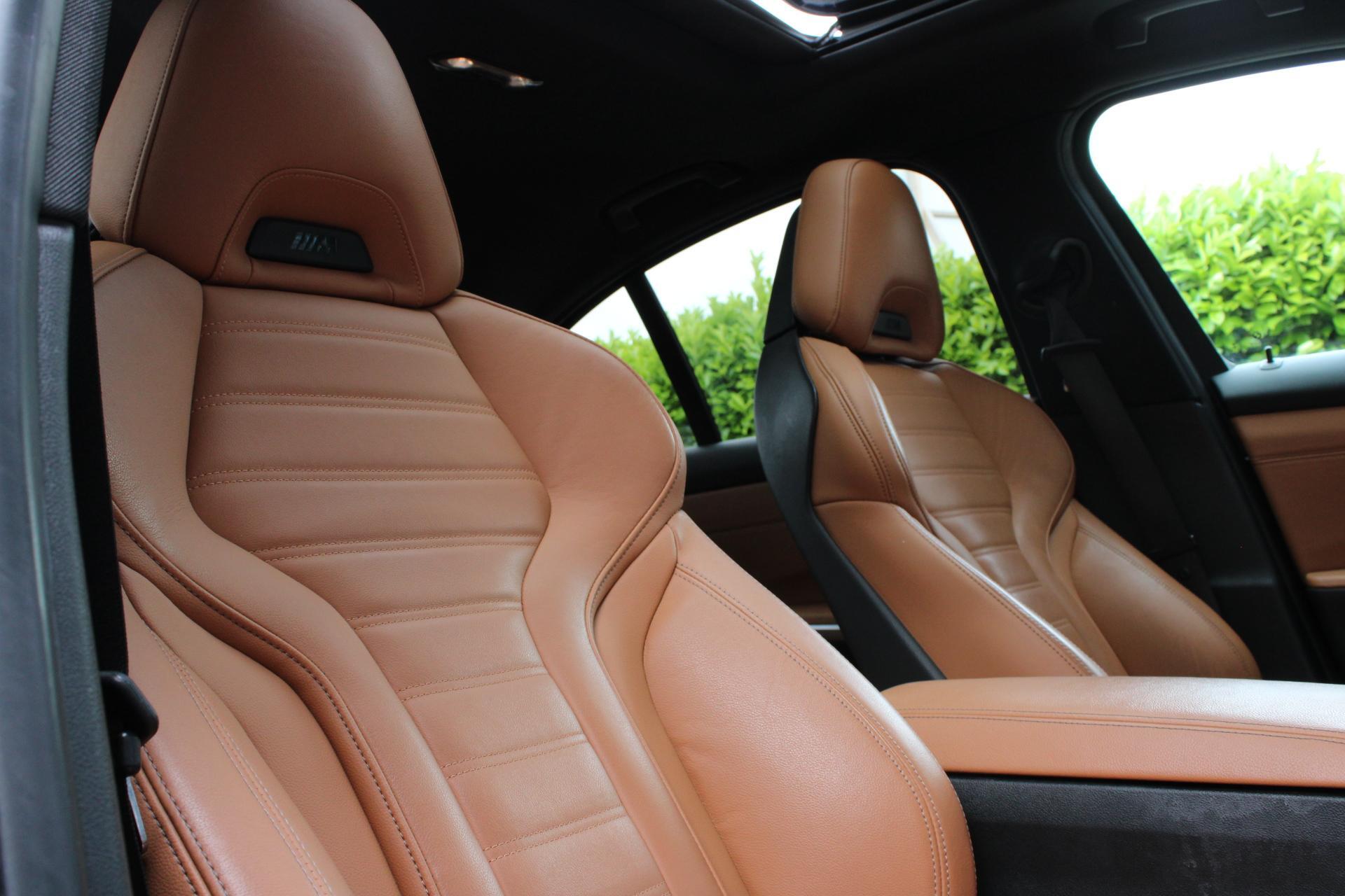 Foto van BMW 330e