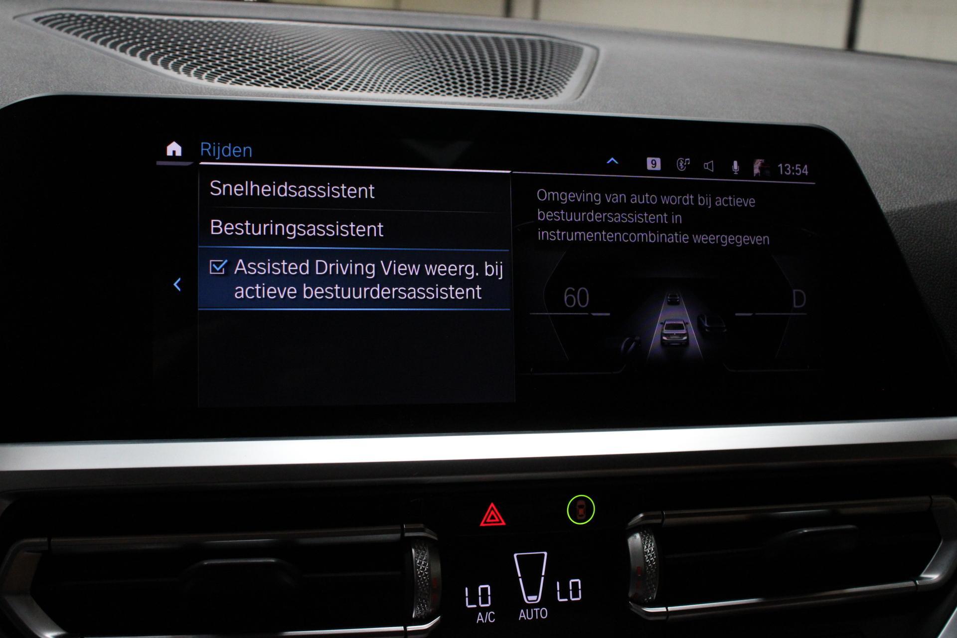 Foto van BMW 330e