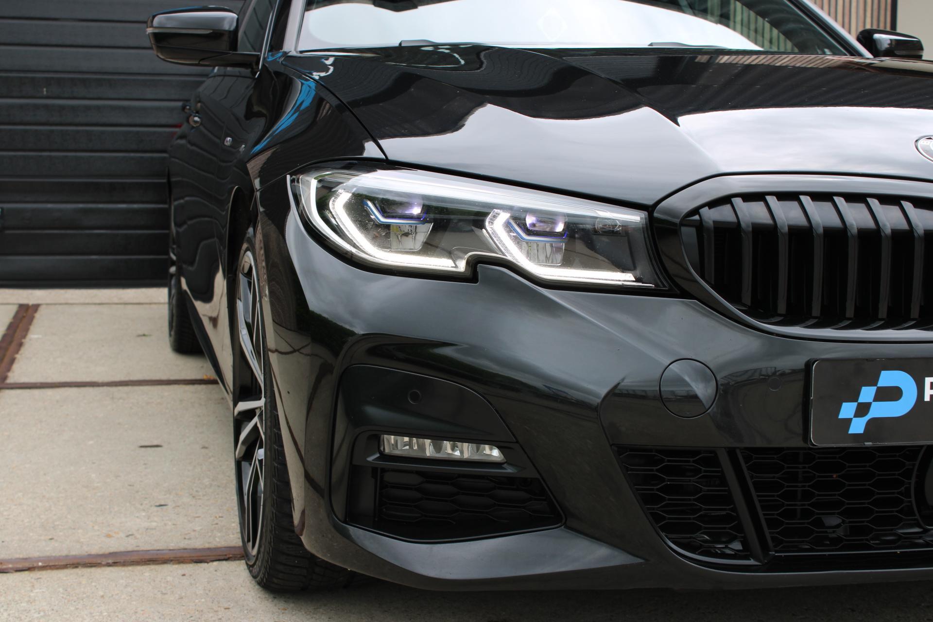 Foto van BMW 330e