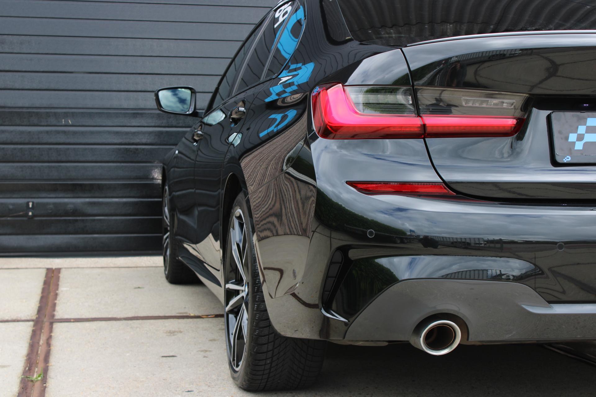 Foto van BMW 330e