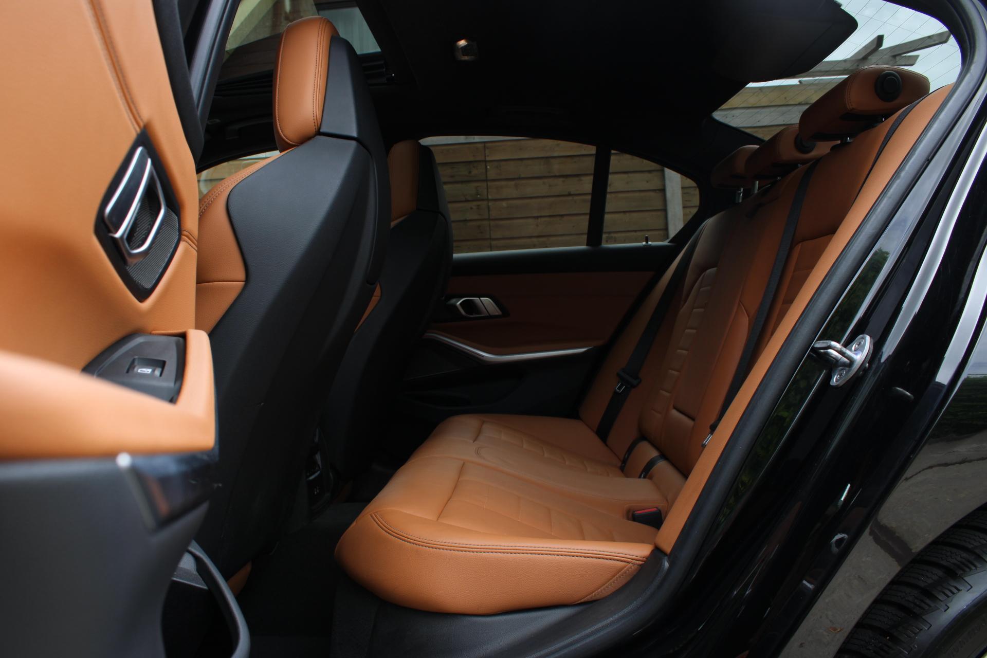 Foto van BMW 330e