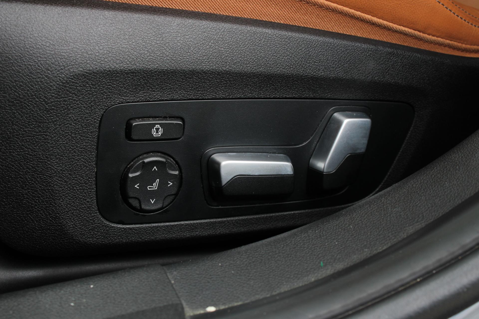 Foto van BMW 330e
