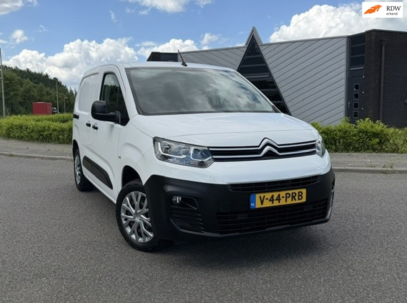 Foto van Citroen BERLINGO