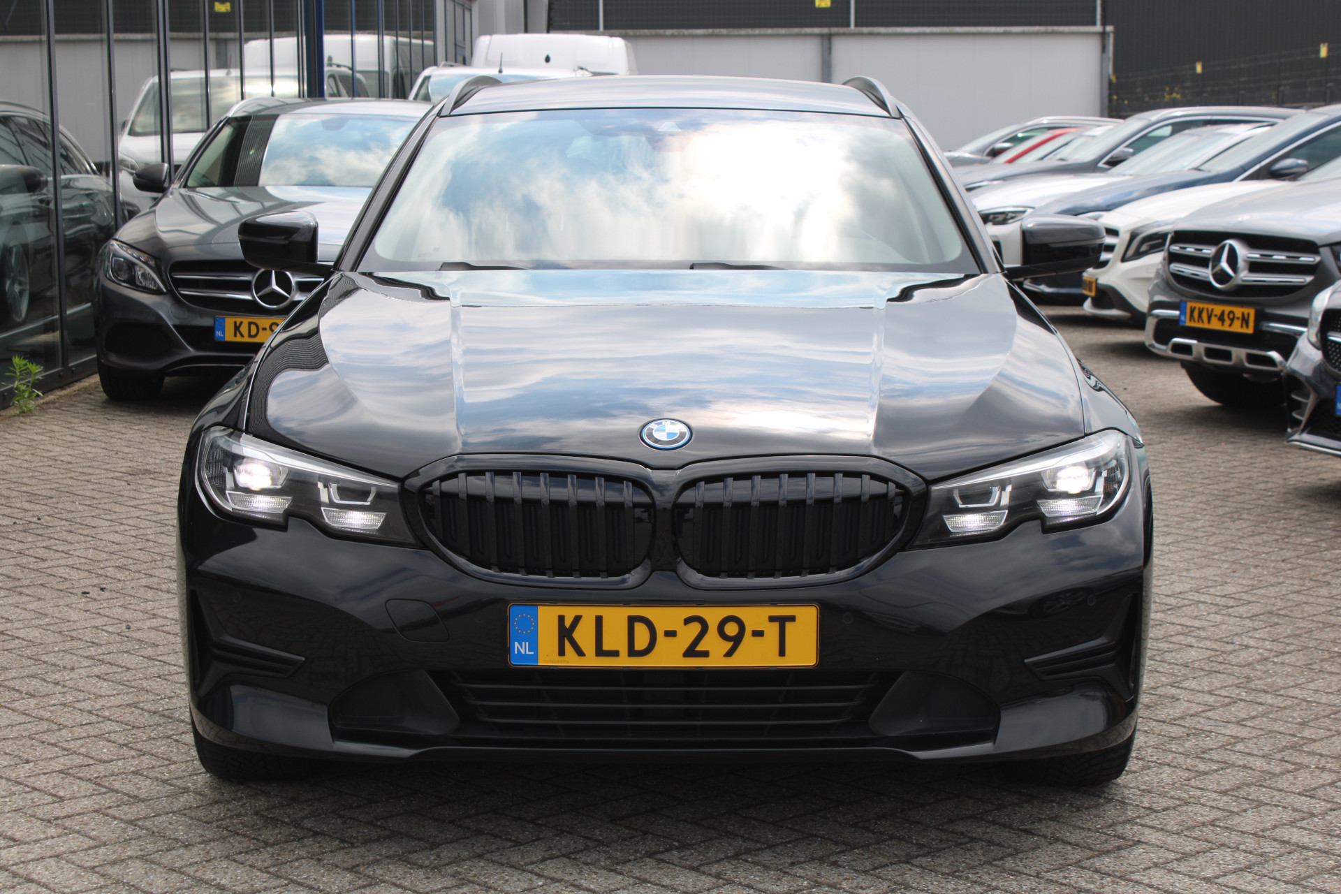Foto van BMW 320e