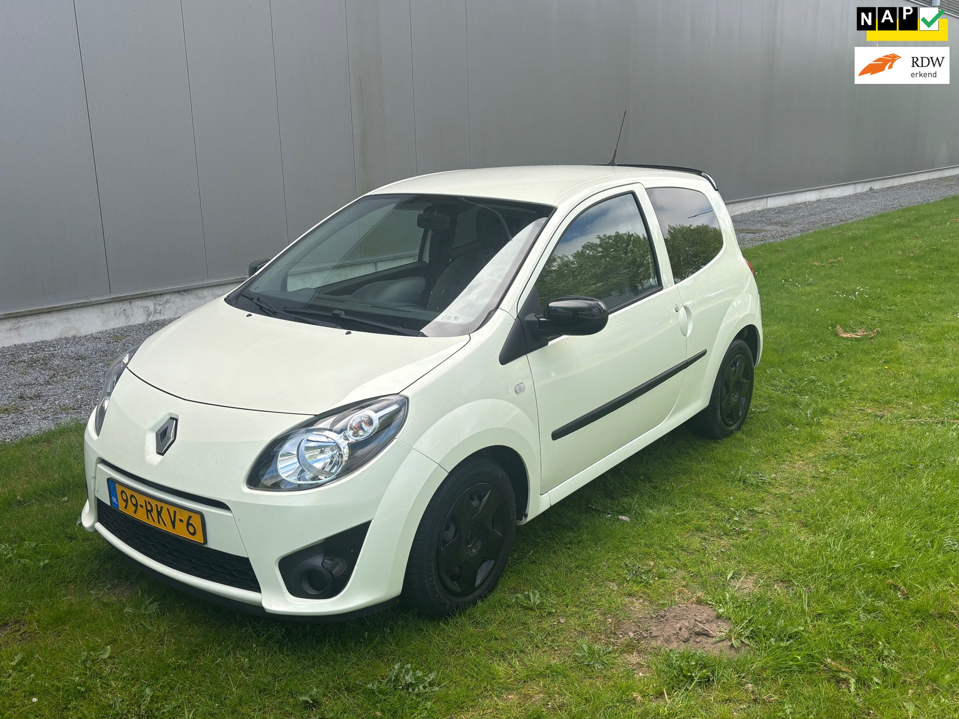 Renault Twingo 1.2-16V Collection KM:65934 2011 - voorkant