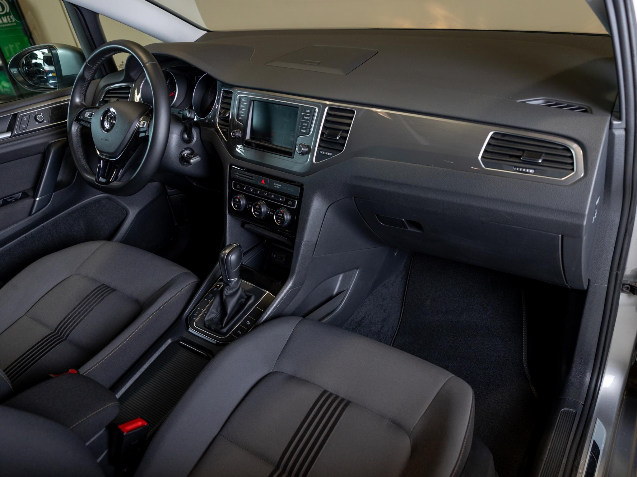 Foto van Volkswagen Golf Sportsvan