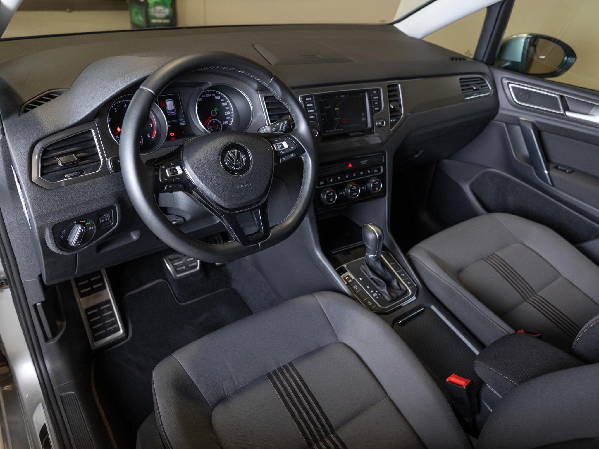 Foto van Volkswagen Golf Sportsvan