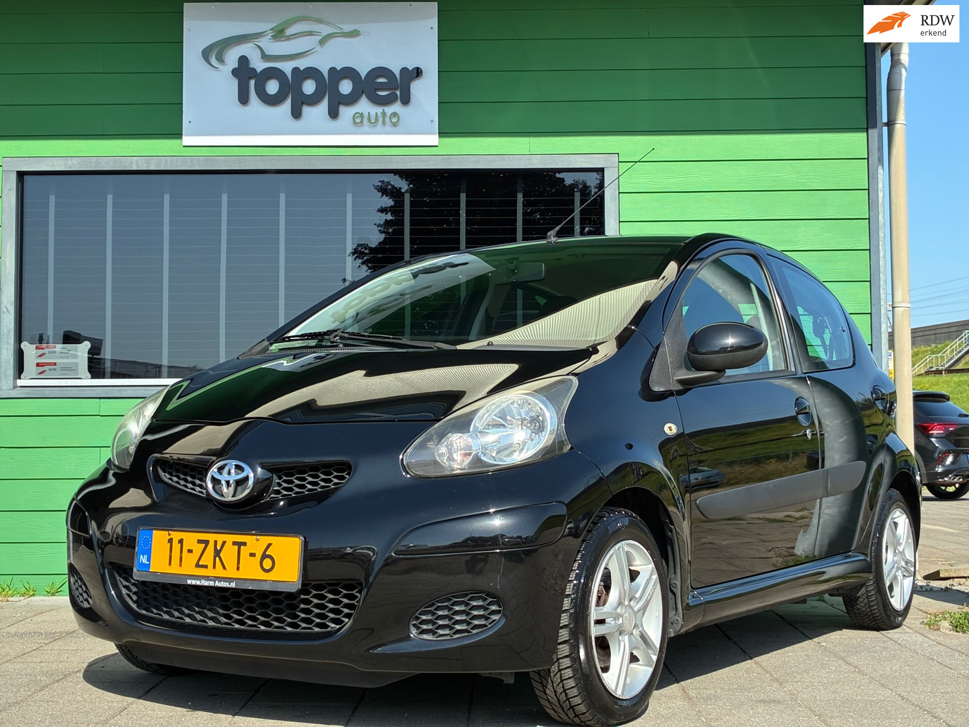Toyota Toyota Aygo 1.0-12V Comfort|2e Eigenaar|Airco|Elektr.ramen|LM Velgen|5-Deurs 2010 - voorkant