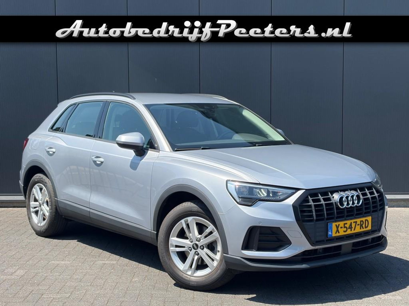 Audi Q3 35 TFSI Edition ACC V-Cockpit Carplay Android LED Stoelverwarming 2020 - voorkant