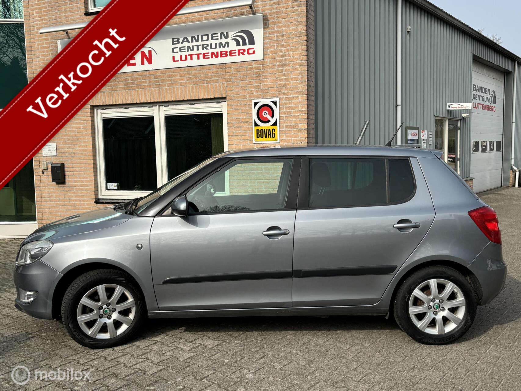 Skoda Fabia 1.2 TSI Ambition / Airco / Cruise / Trekhaak. 2012 - voorkant