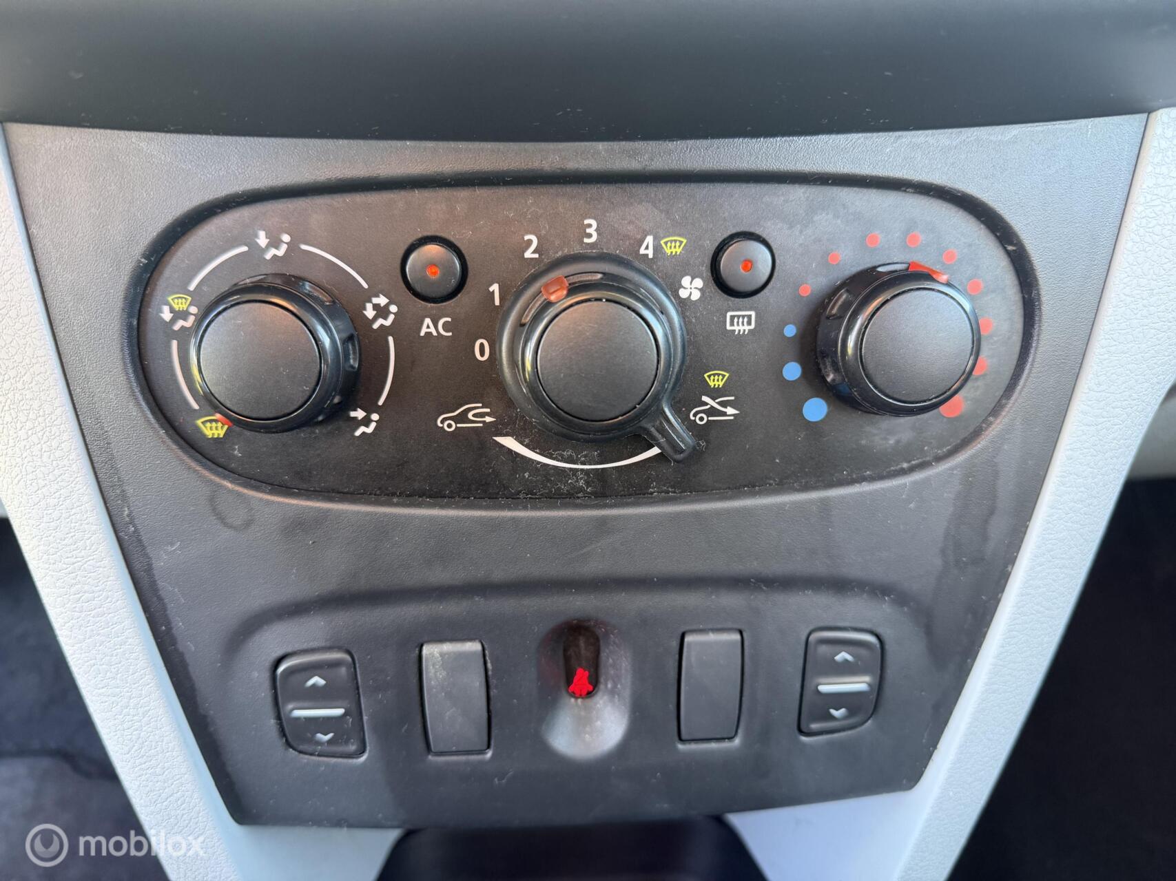 Foto van Dacia Logan