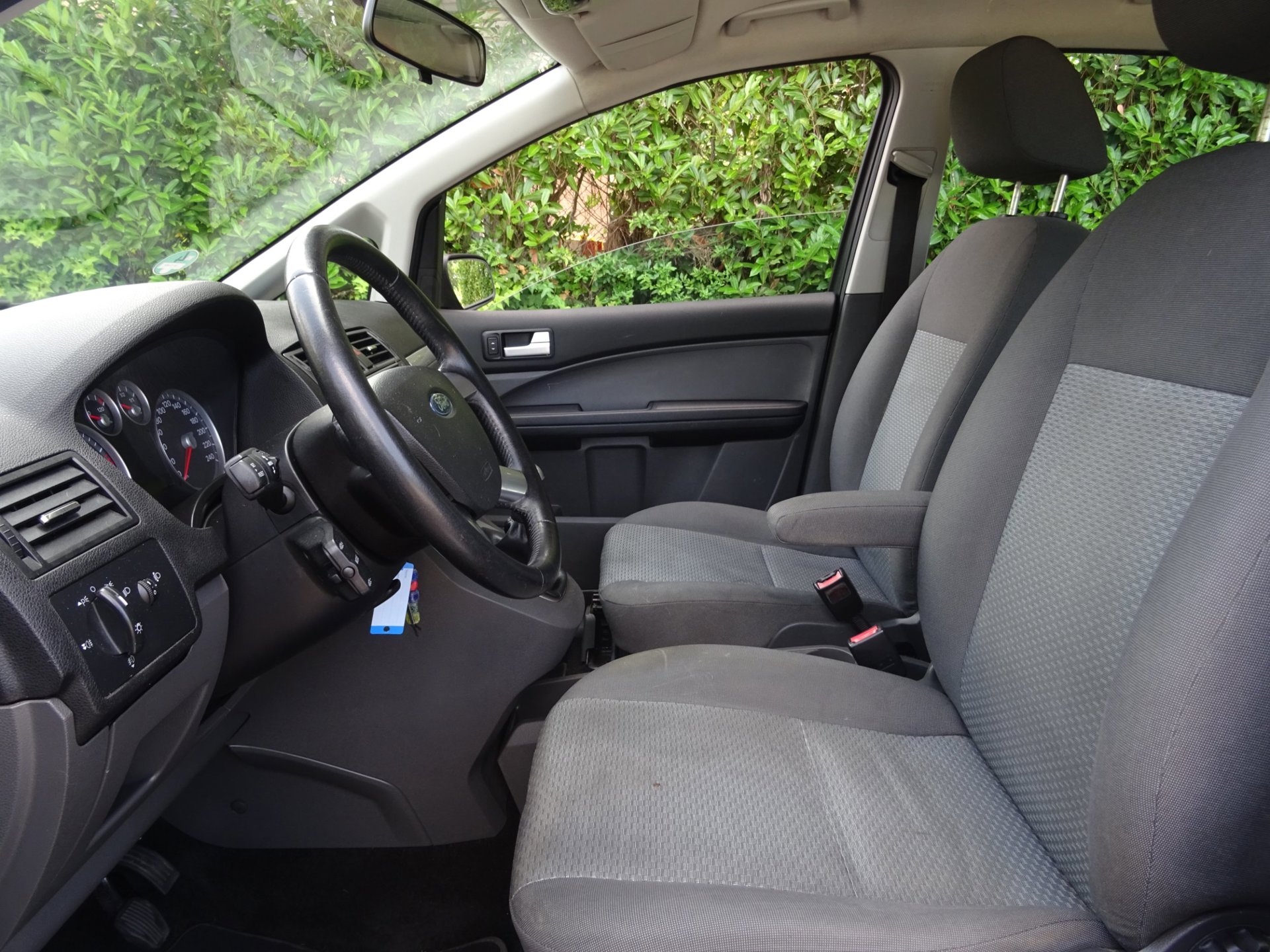 Foto van Ford Focus C-max