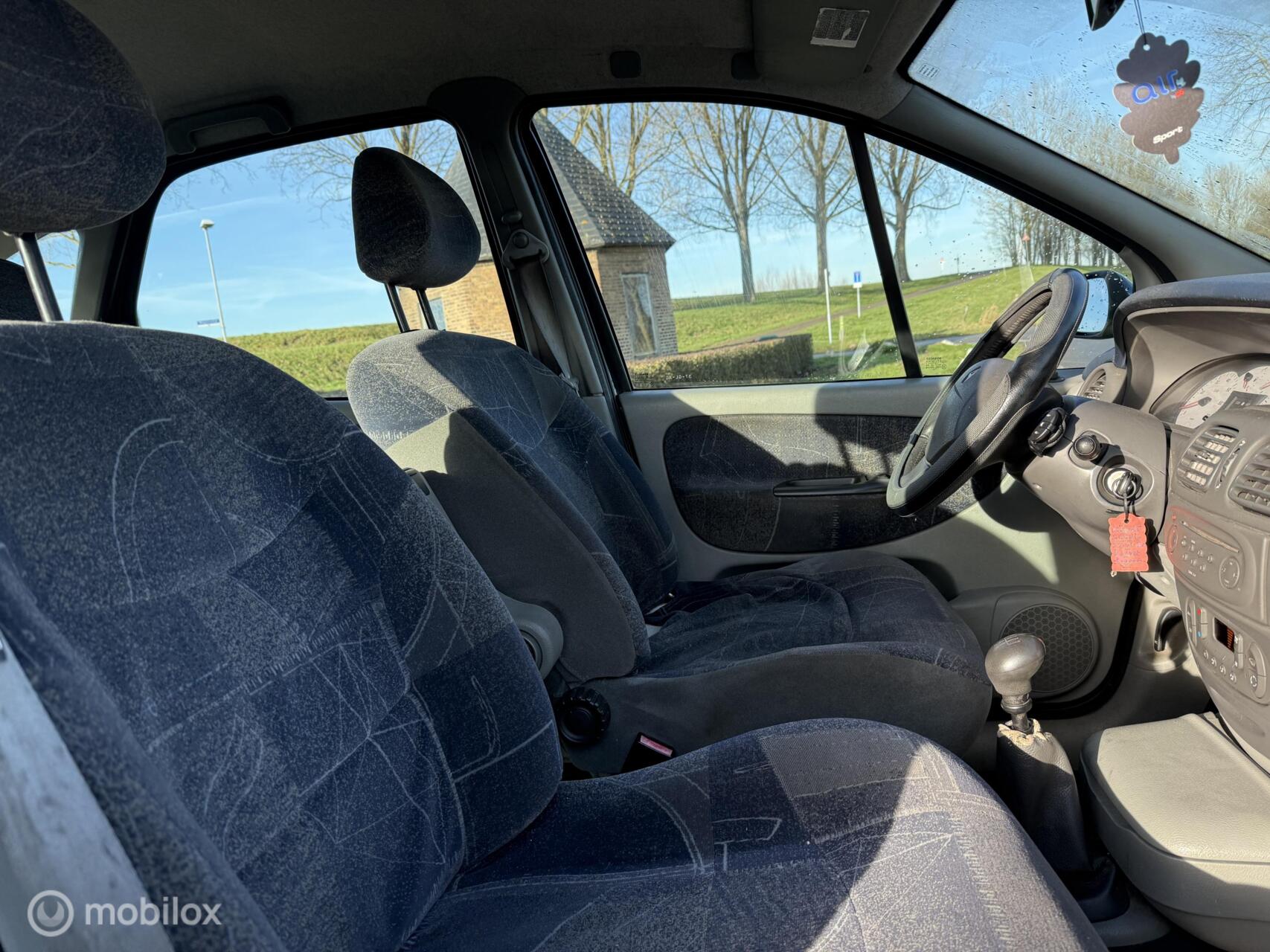 Foto van Renault Megane Scenic
