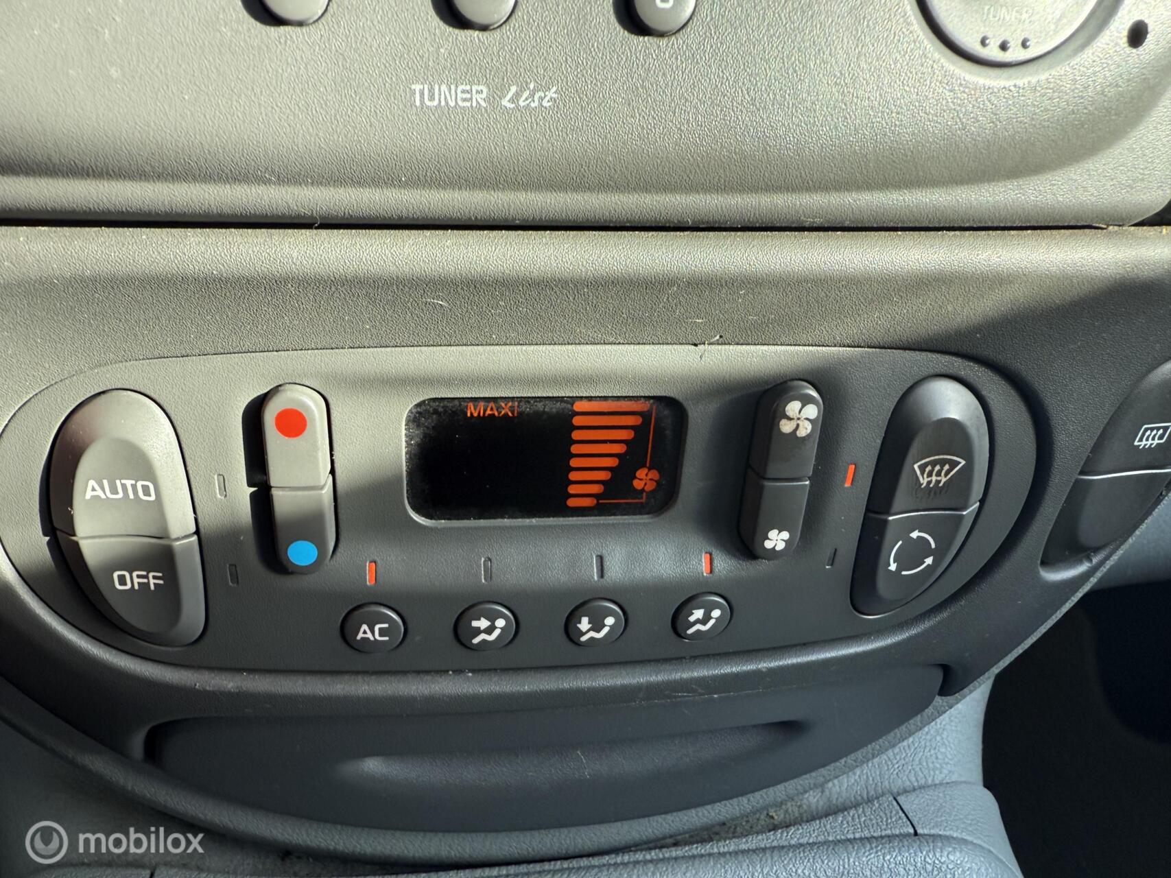 Foto van Renault Megane Scenic