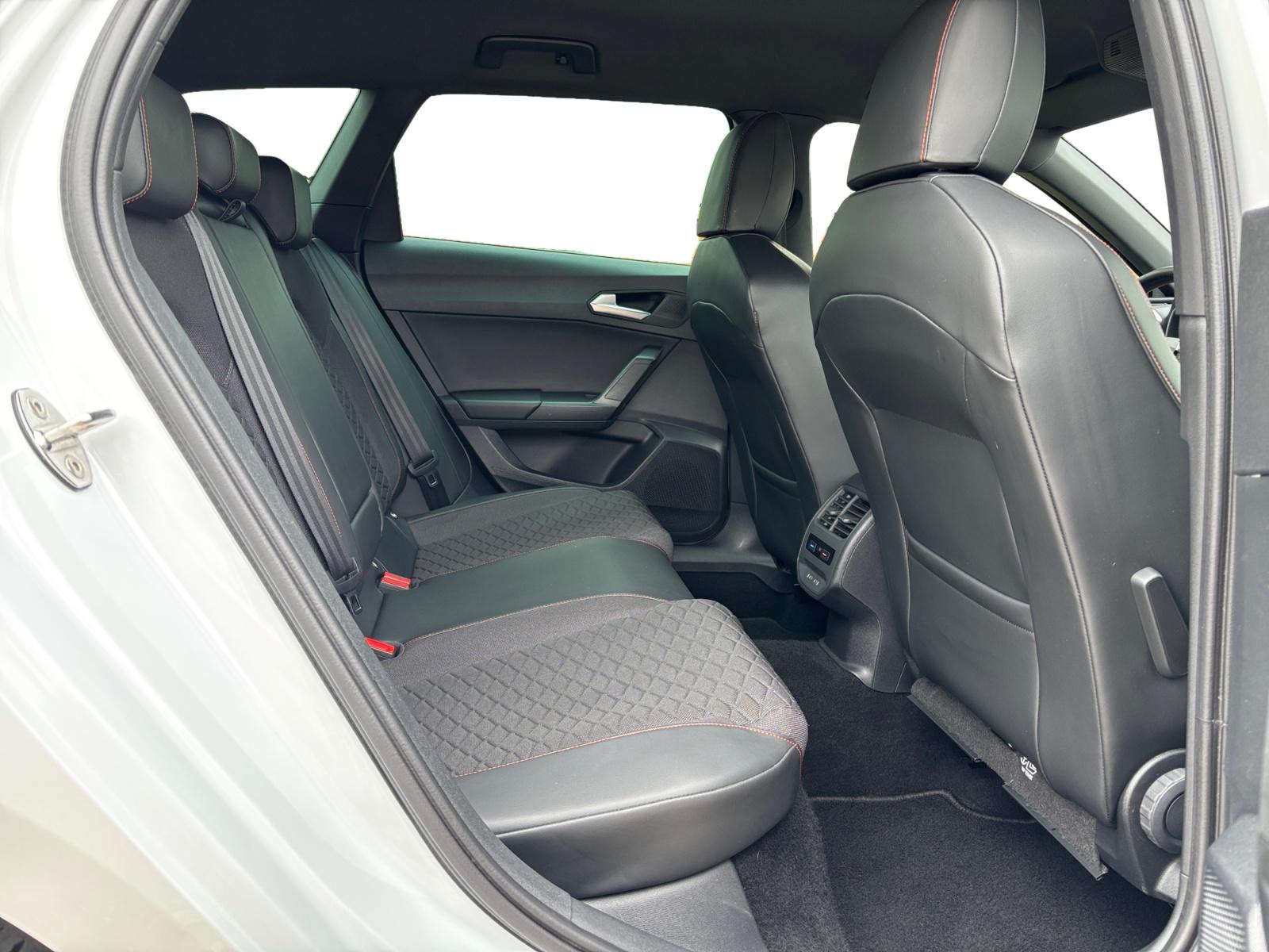 Foto van Seat Leon Sportstourer