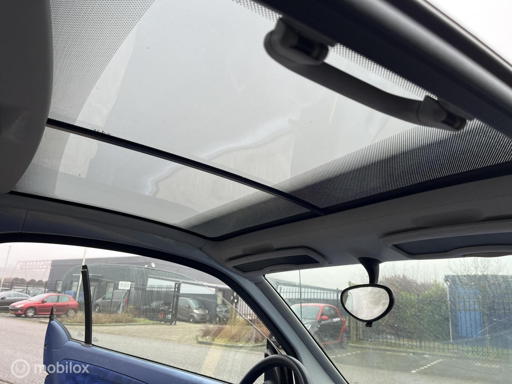 Foto van Smart City-coupé Aqua Vanilla Panorama Dak Airco